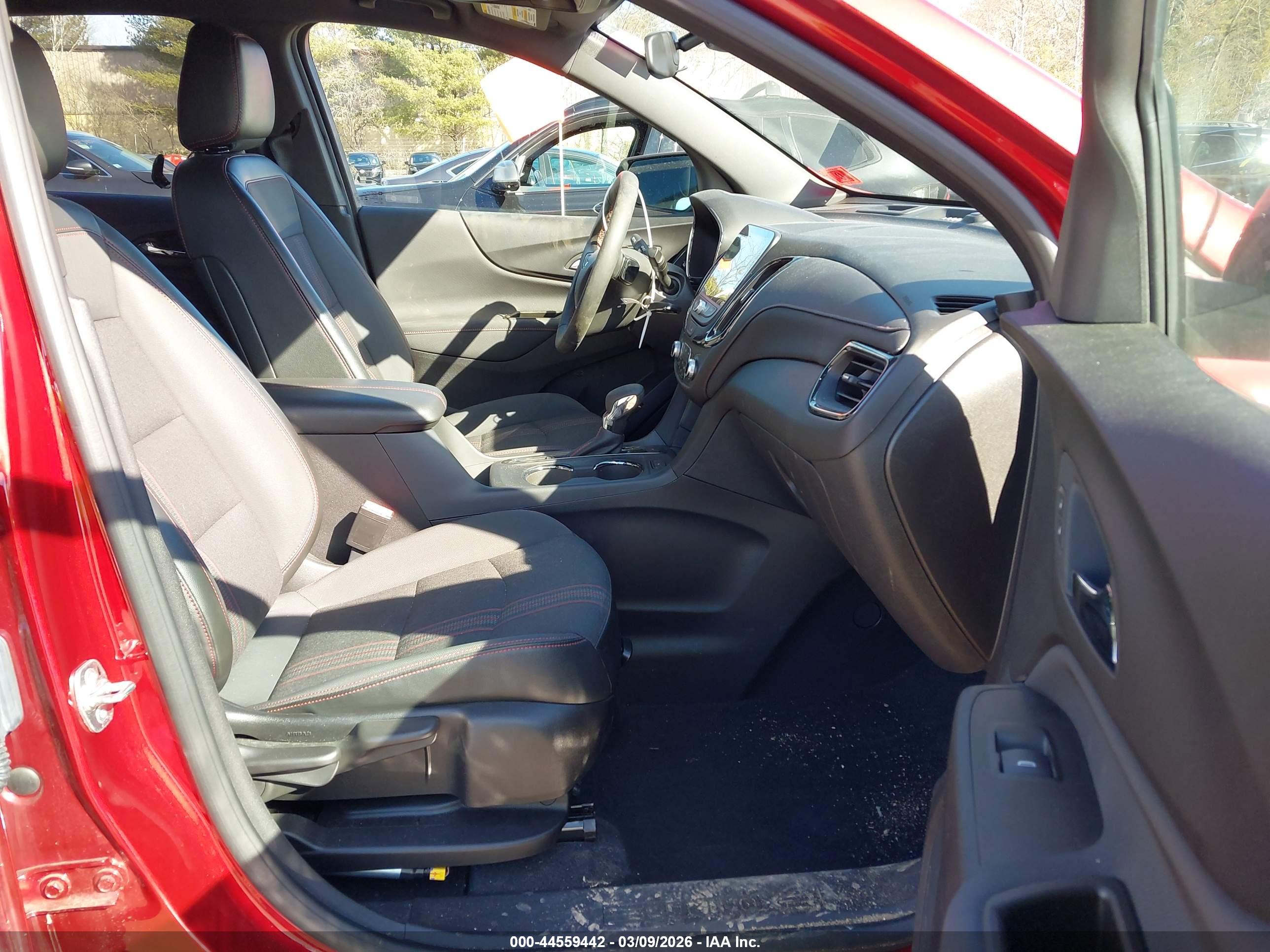 CHEVROLET EQUINOX image 5