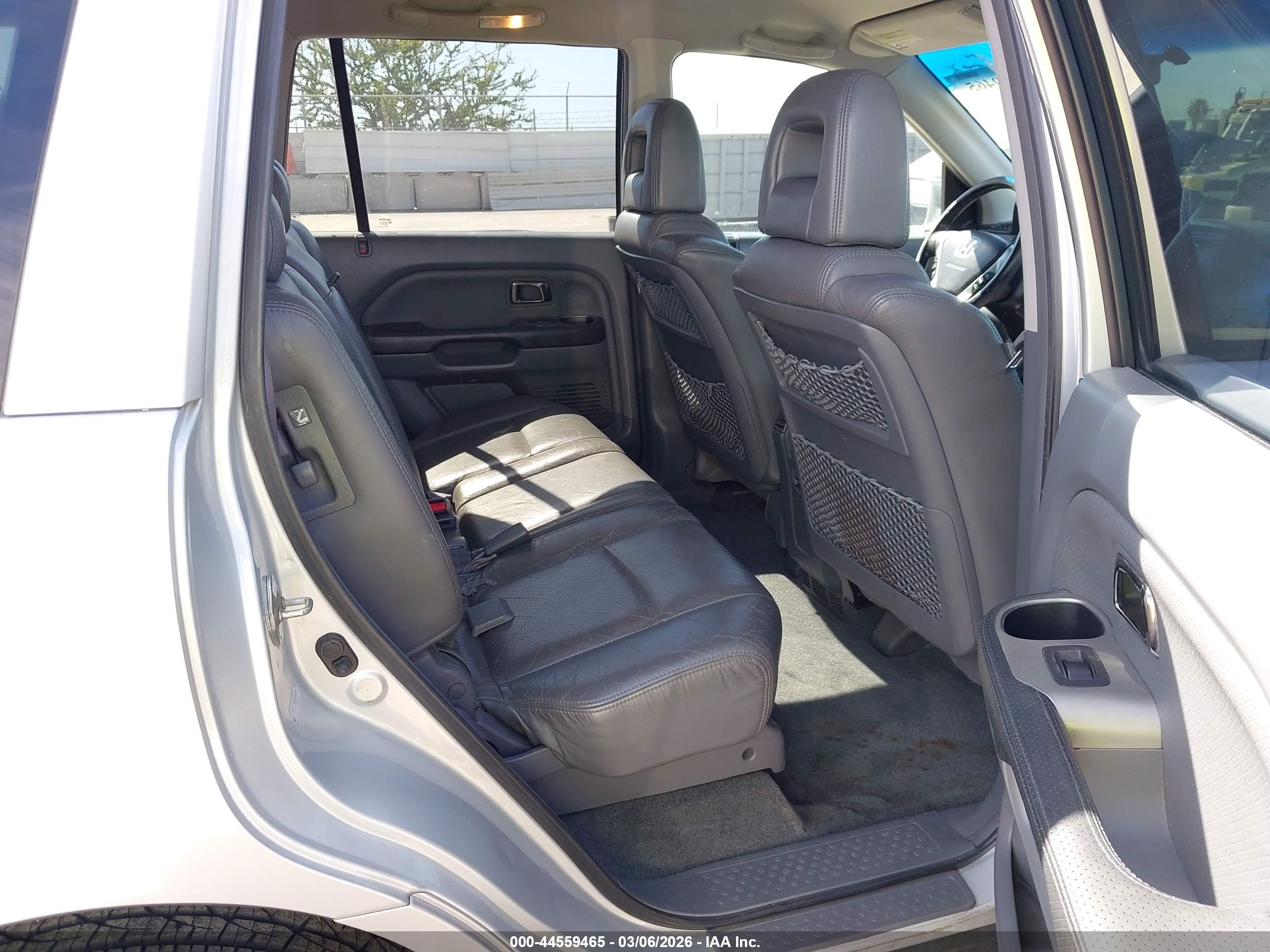 HONDA PILOT image 8