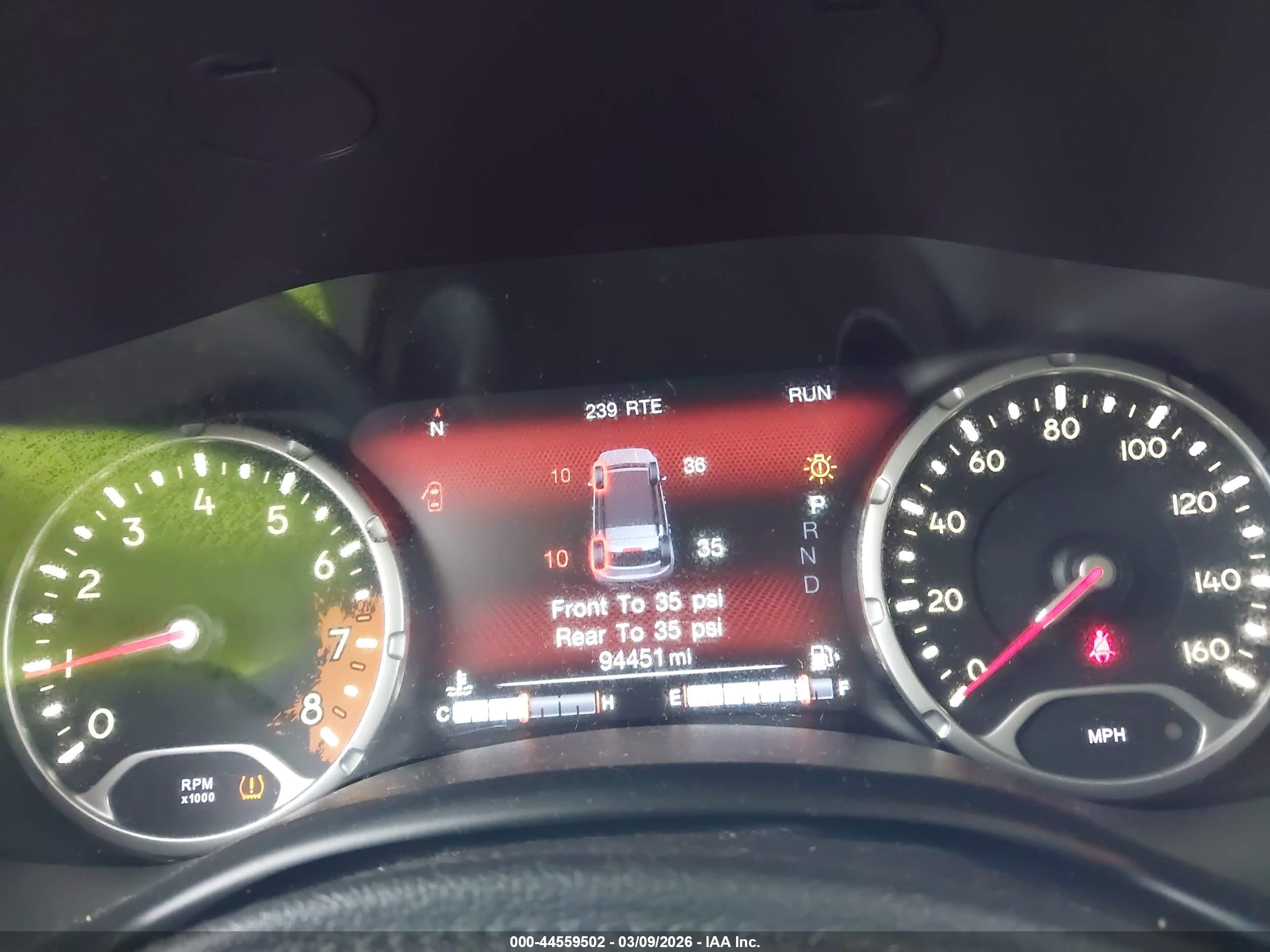 JEEP RENEGADE image 7