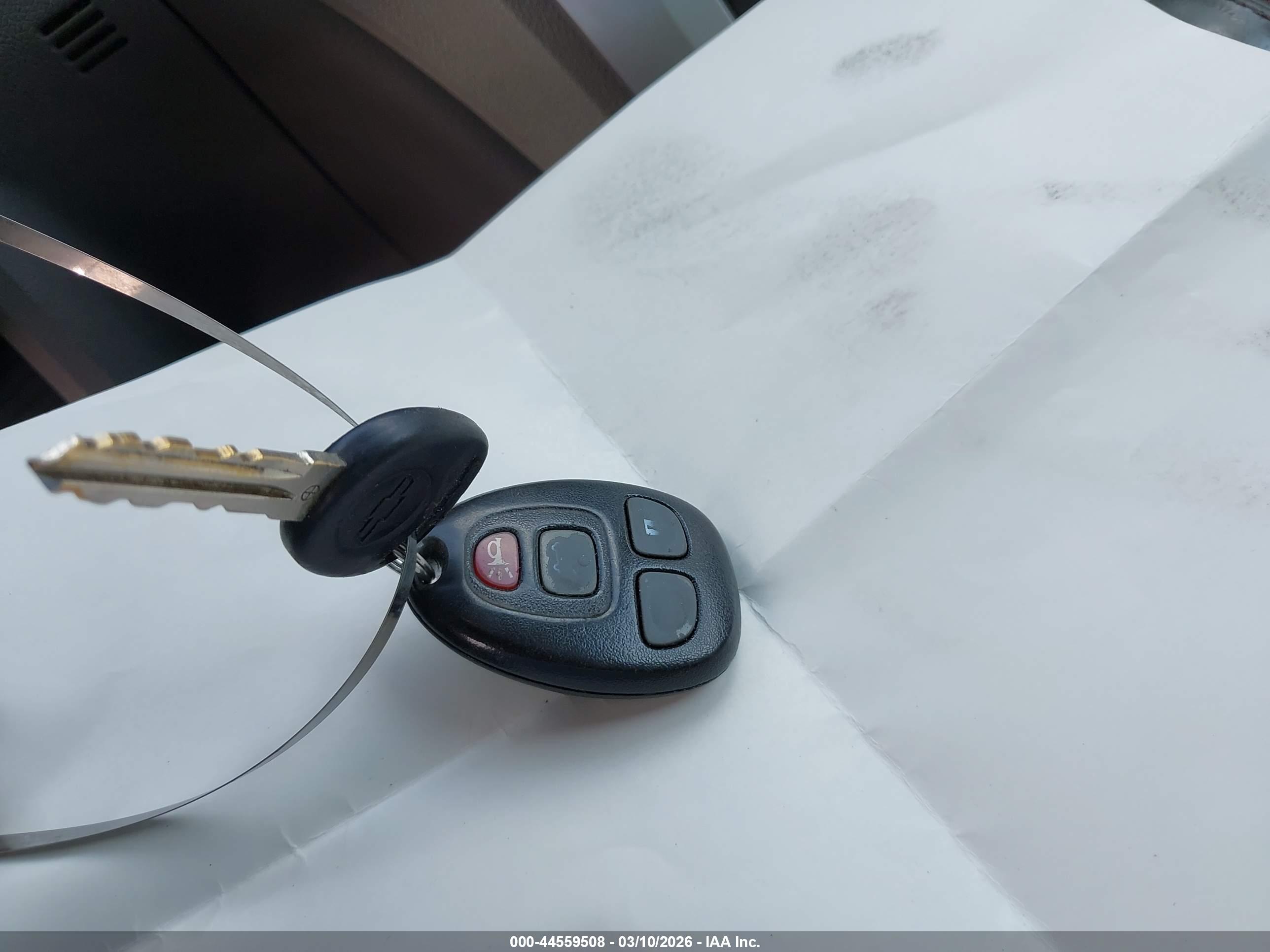 CHEVROLET TRAVERSE image 11
