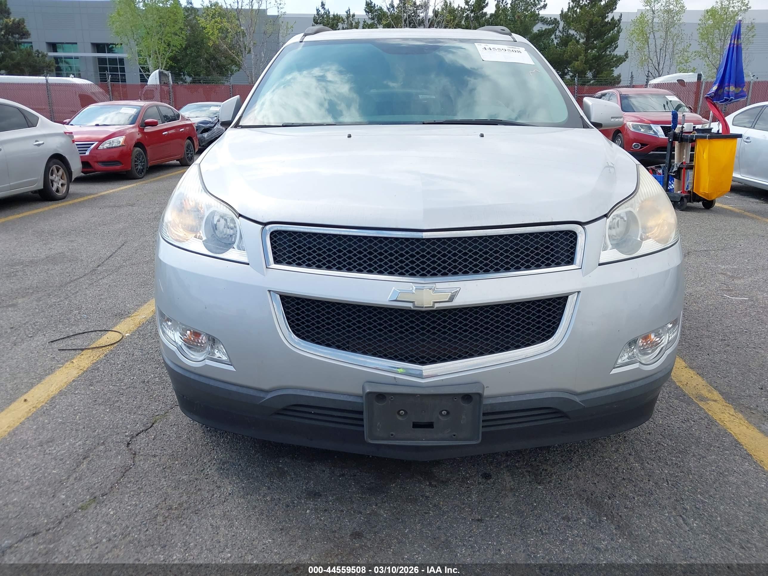 CHEVROLET TRAVERSE image 6