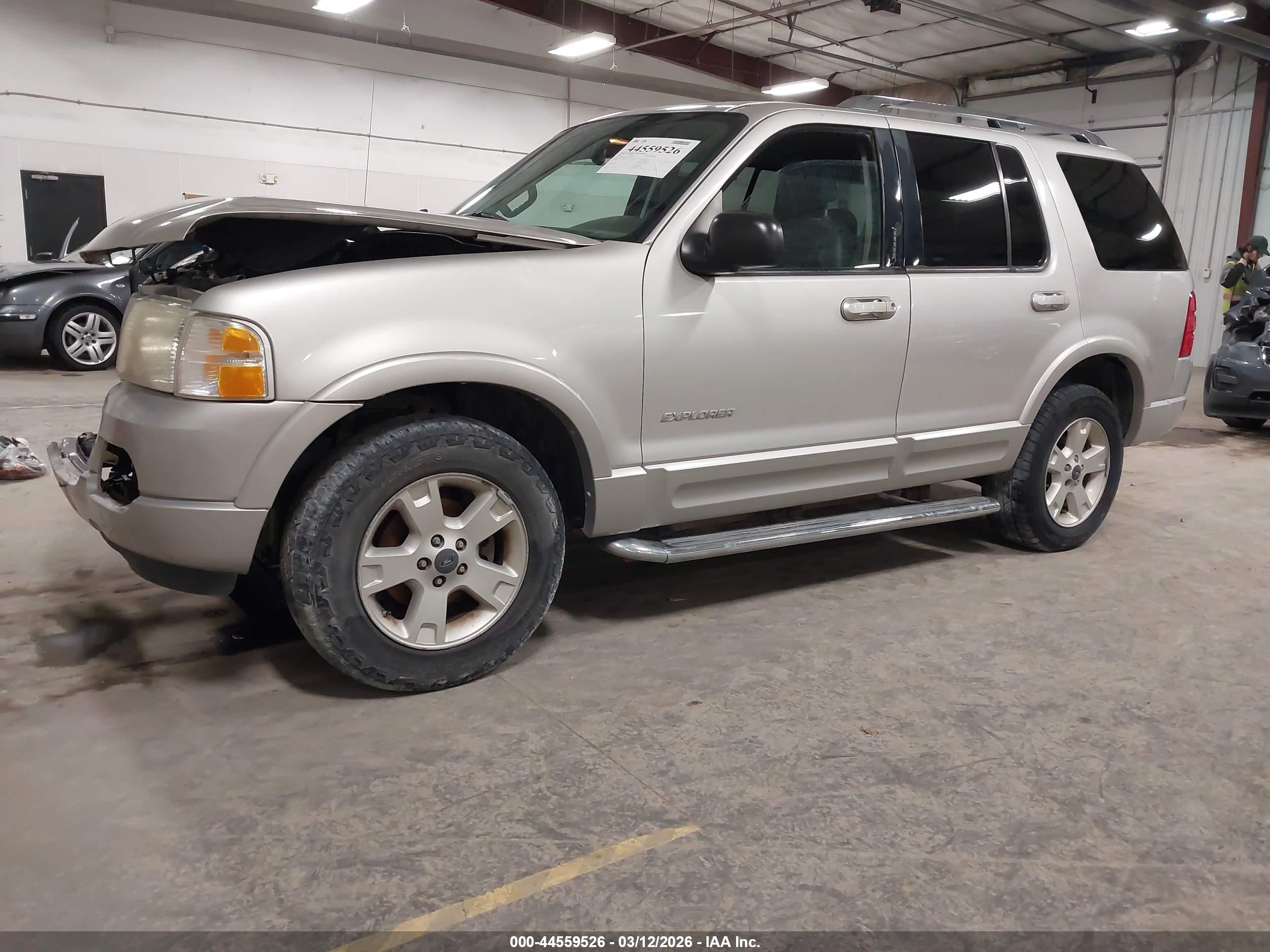 FORD EXPLORER image 2