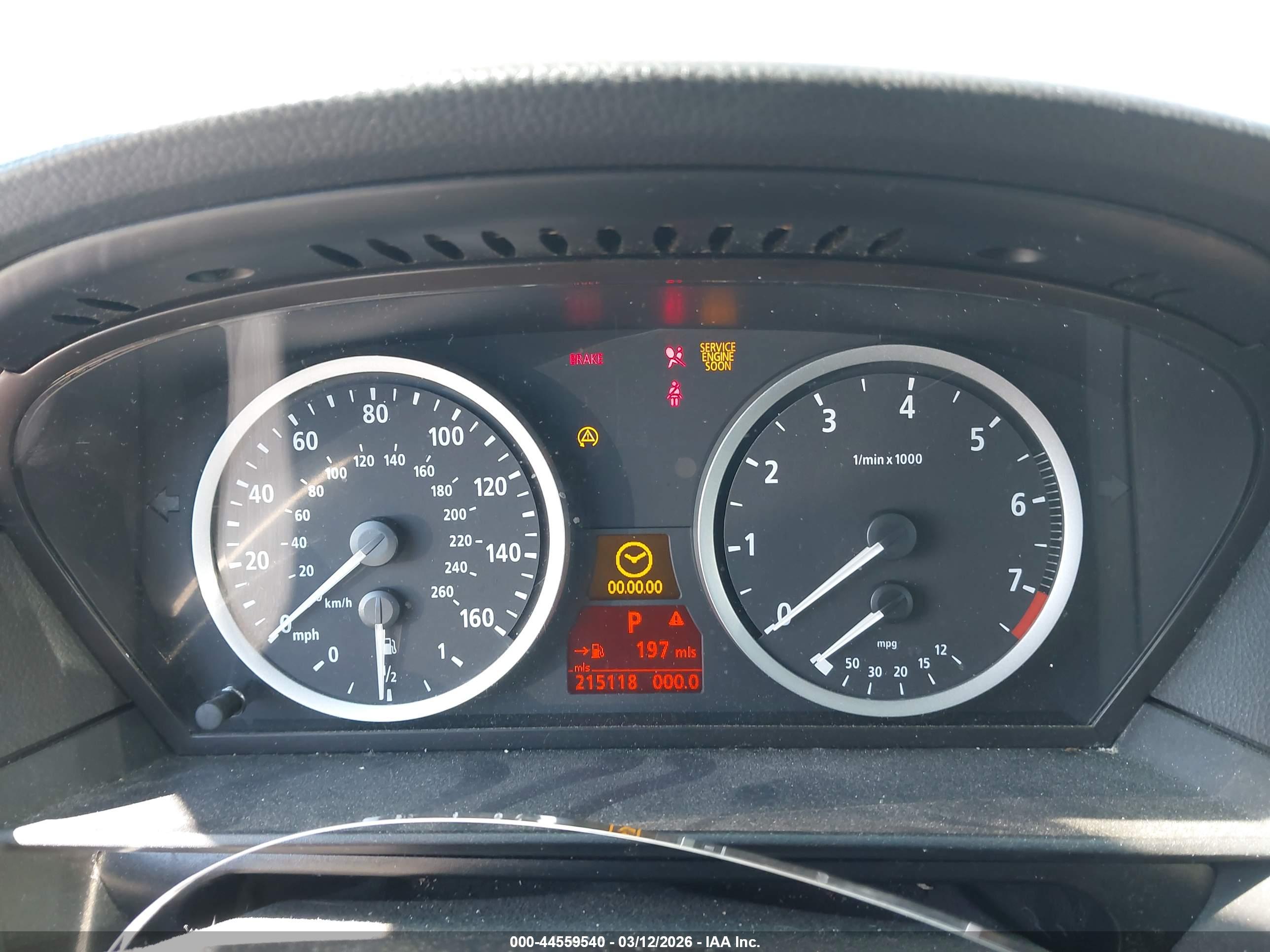 BMW 530XI image 7