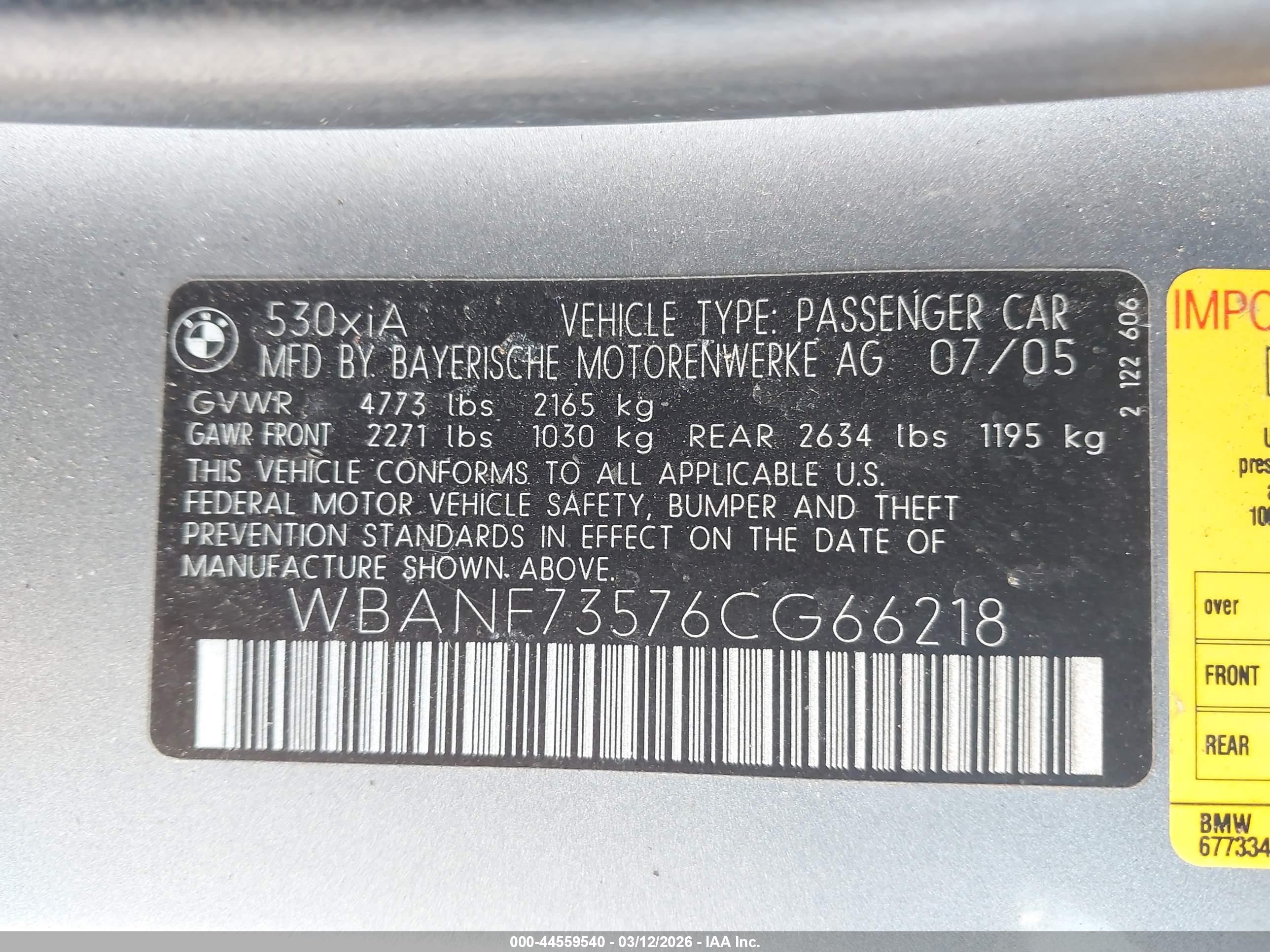 BMW 530XI image 9
