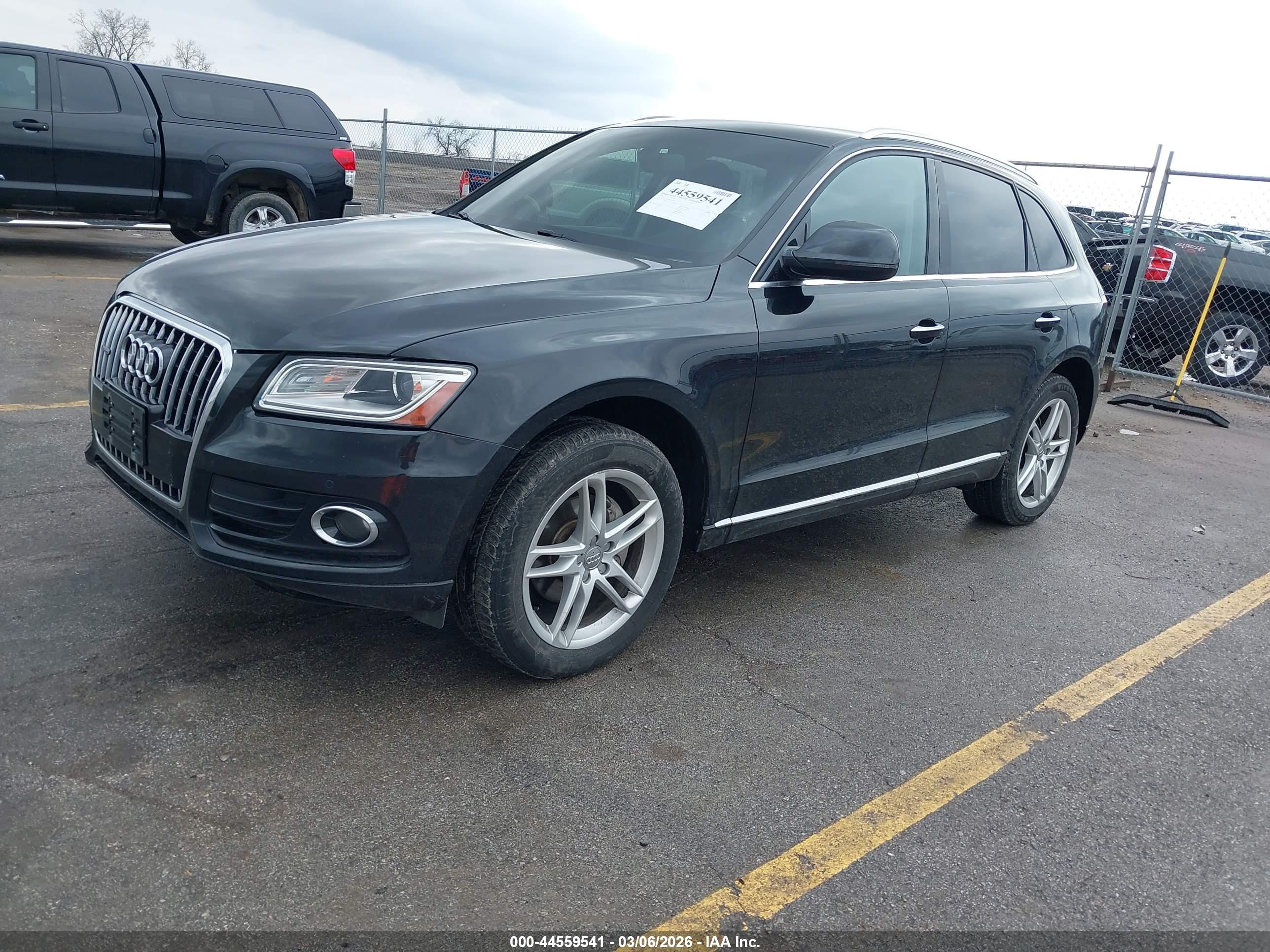 AUDI Q5 image 2