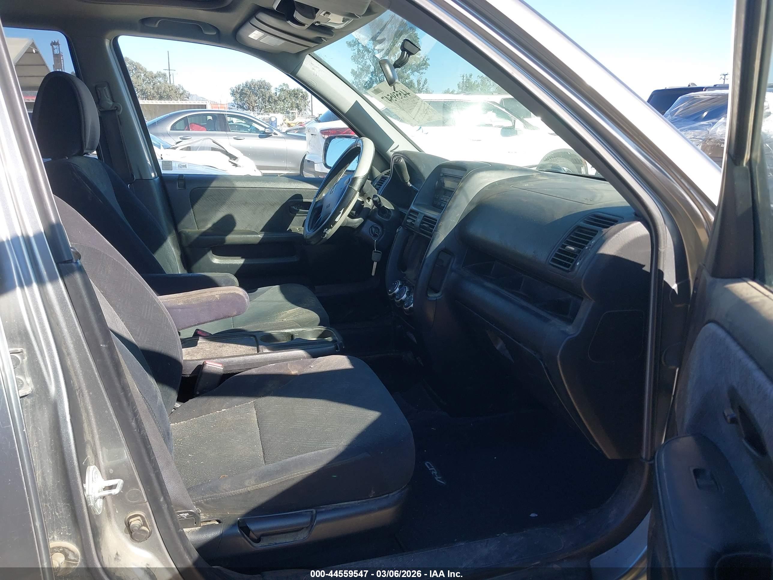 HONDA CR-V image 5