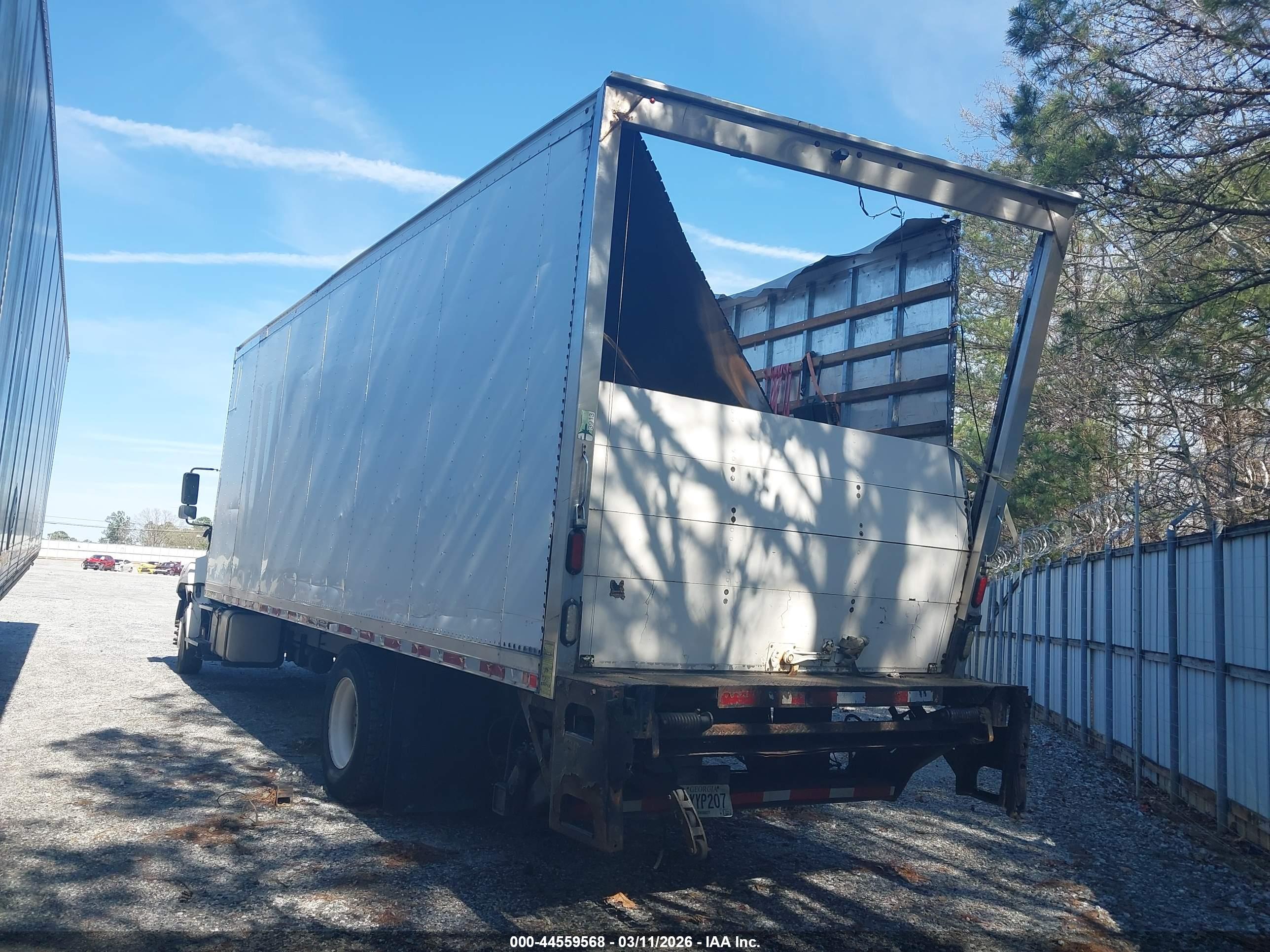 HINO 258/268 image 3
