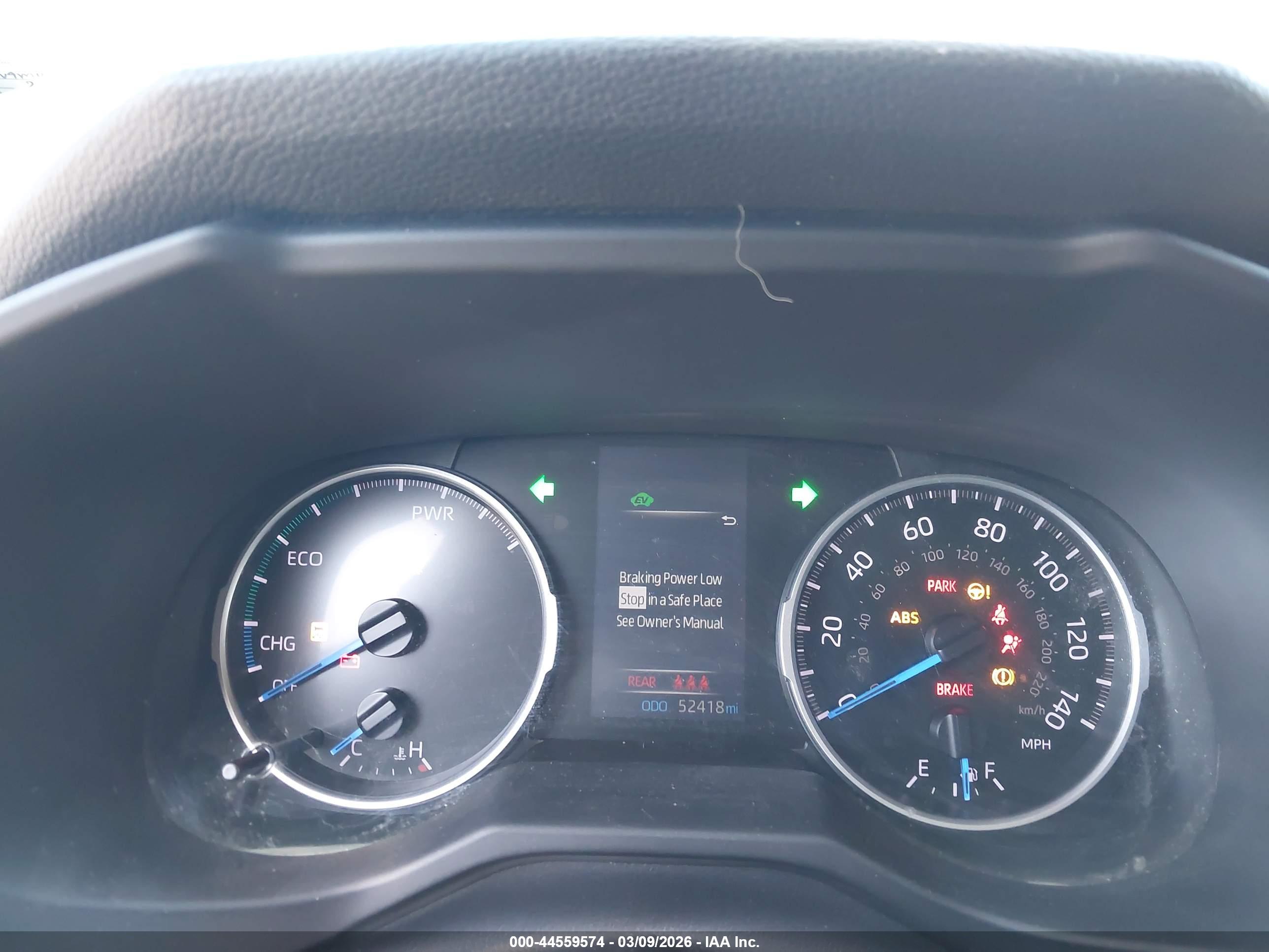 TOYOTA RAV4 image 7