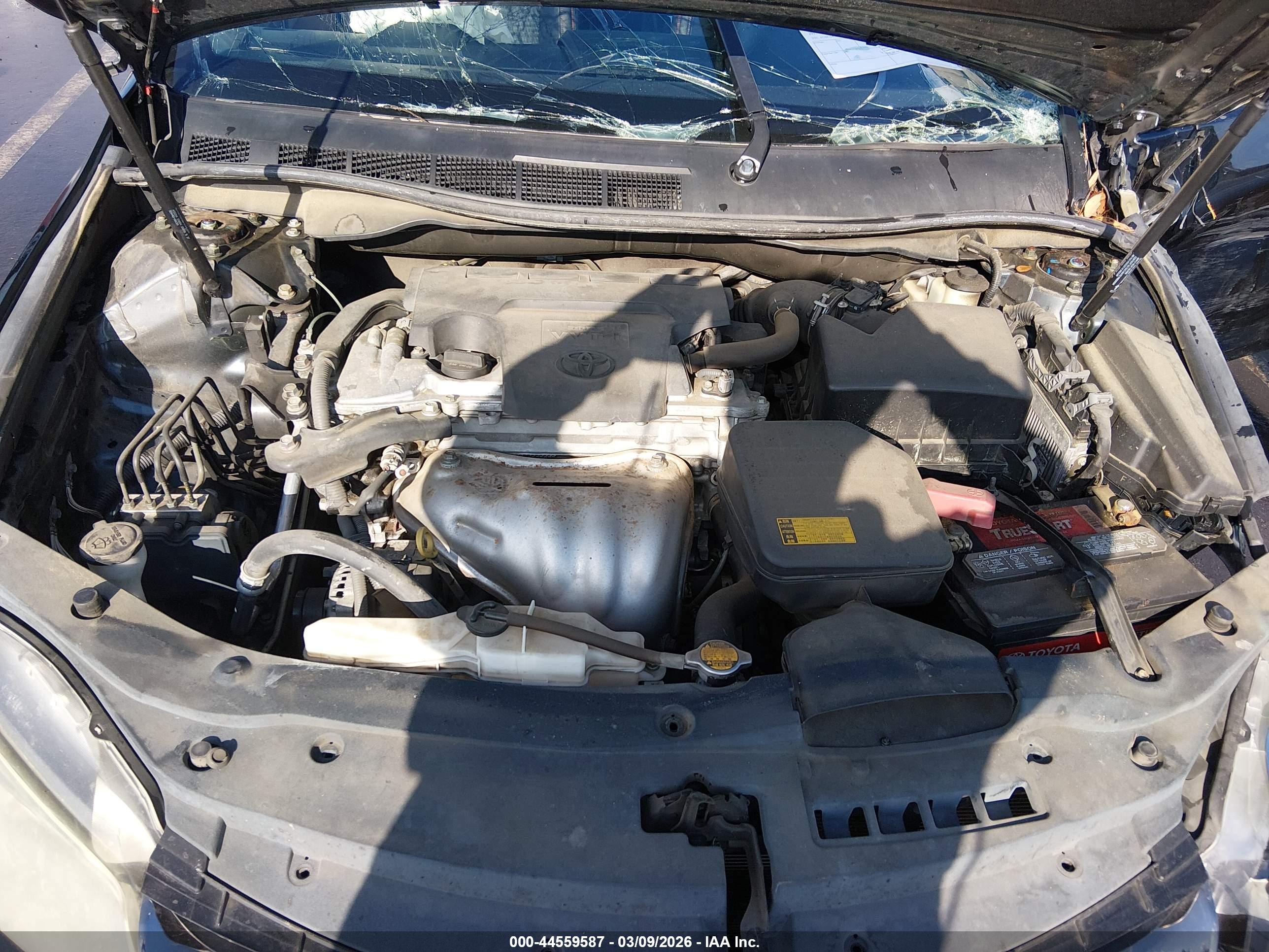 TOYOTA CAMRY image 10