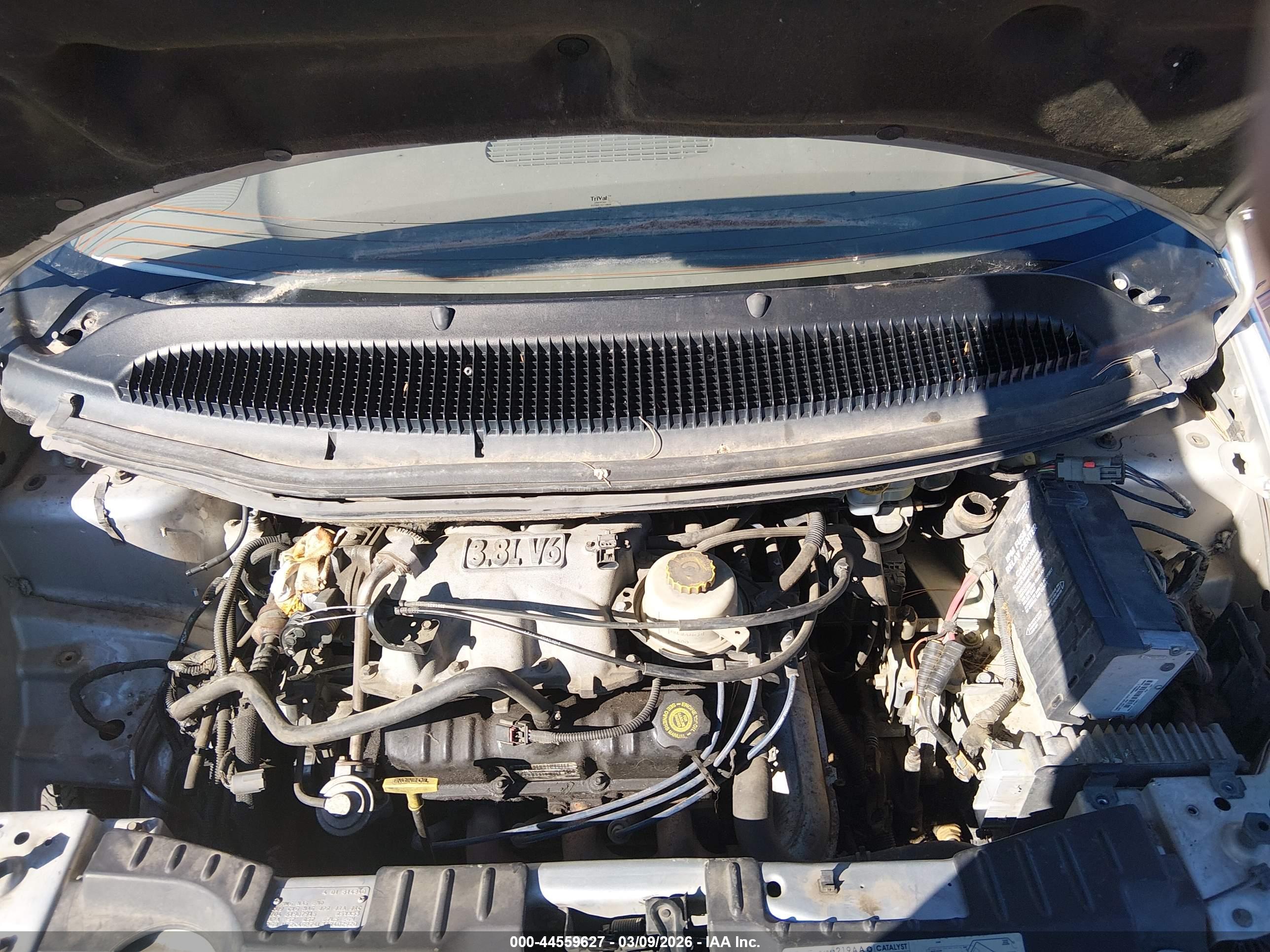 CHRYSLER TOWN image 10