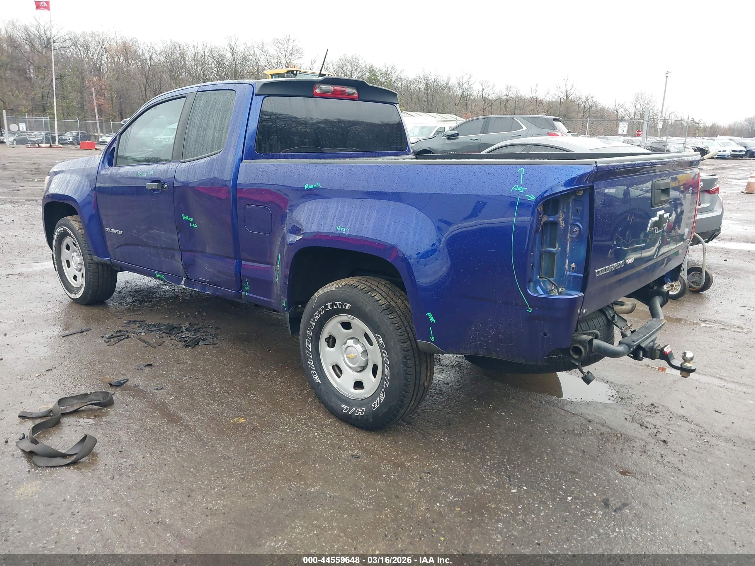 CHEVROLET COLORADO image 3