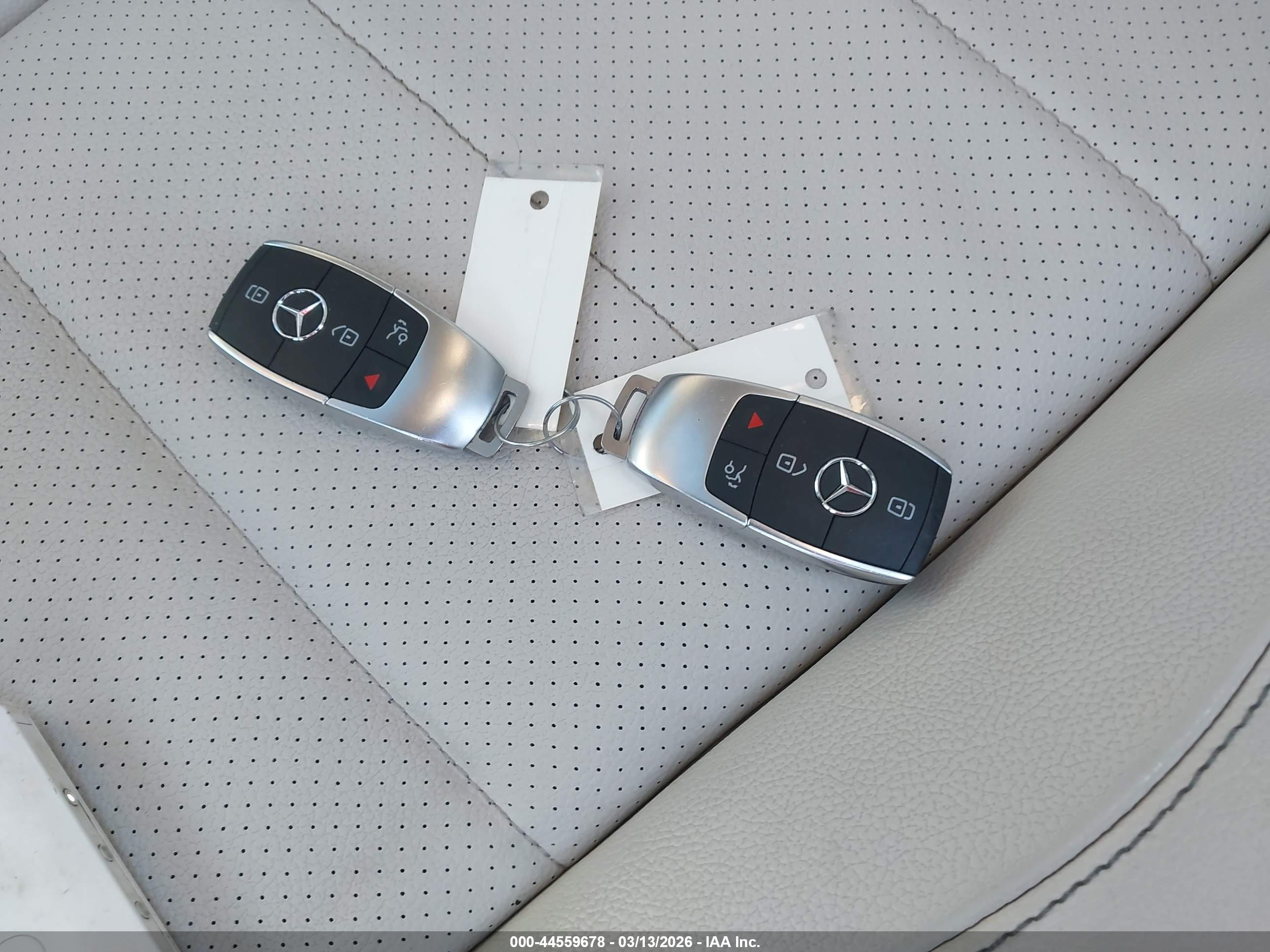 MERCEDES-BENZ GLE image 11