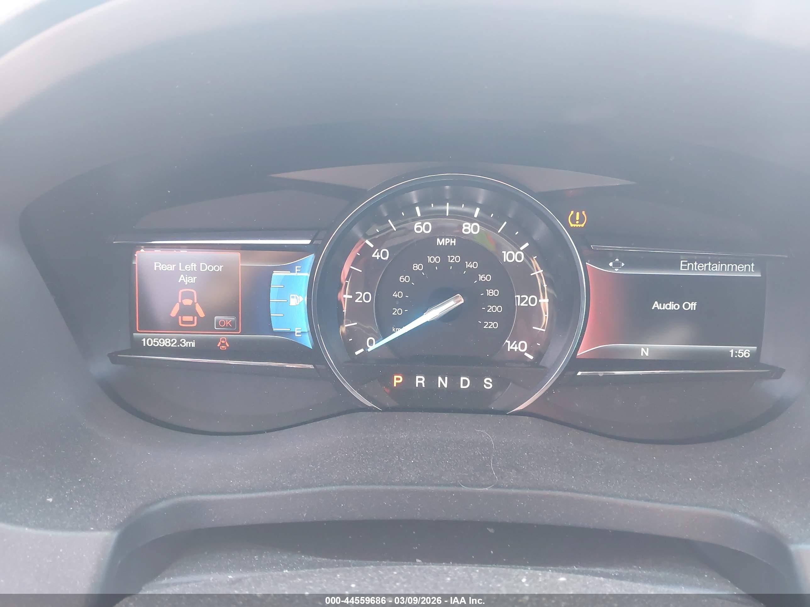 FORD EXPLORER image 7