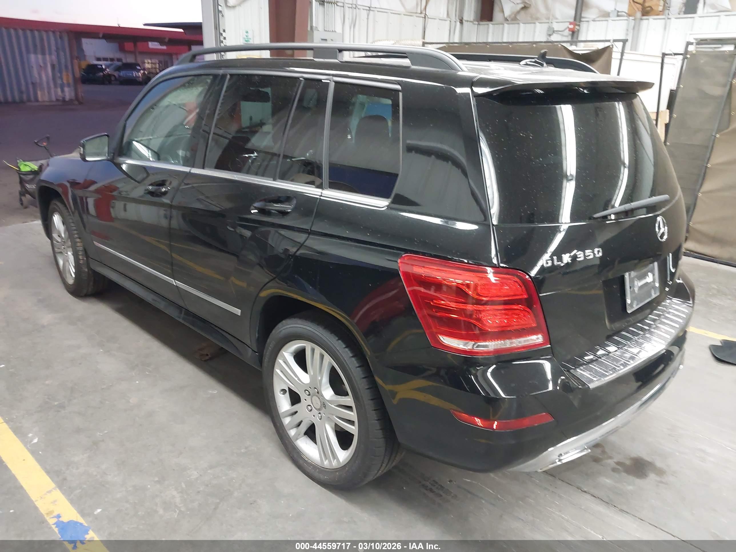 MERCEDES-BENZ GLK image 3