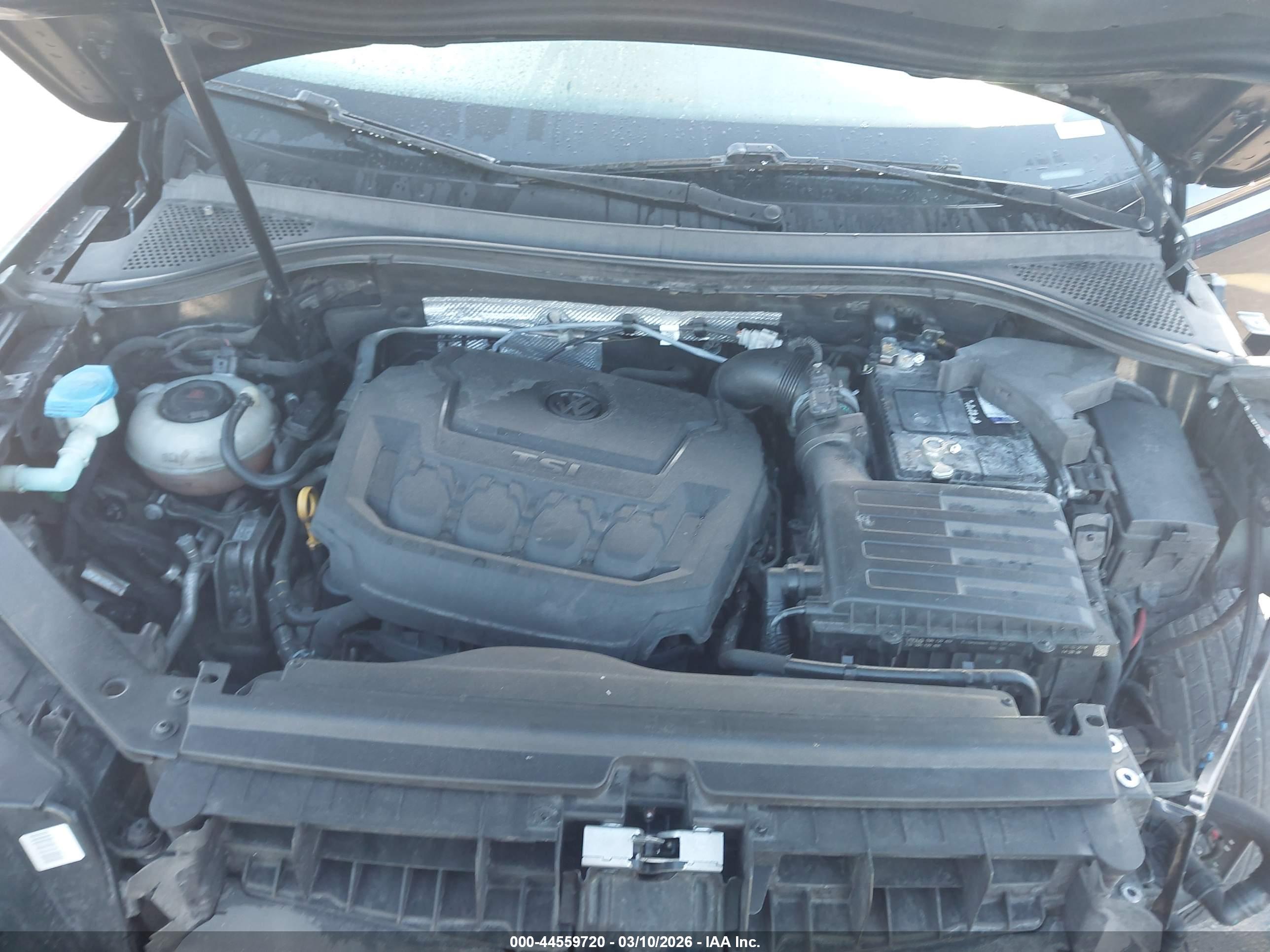VOLKSWAGEN TIGUAN image 10