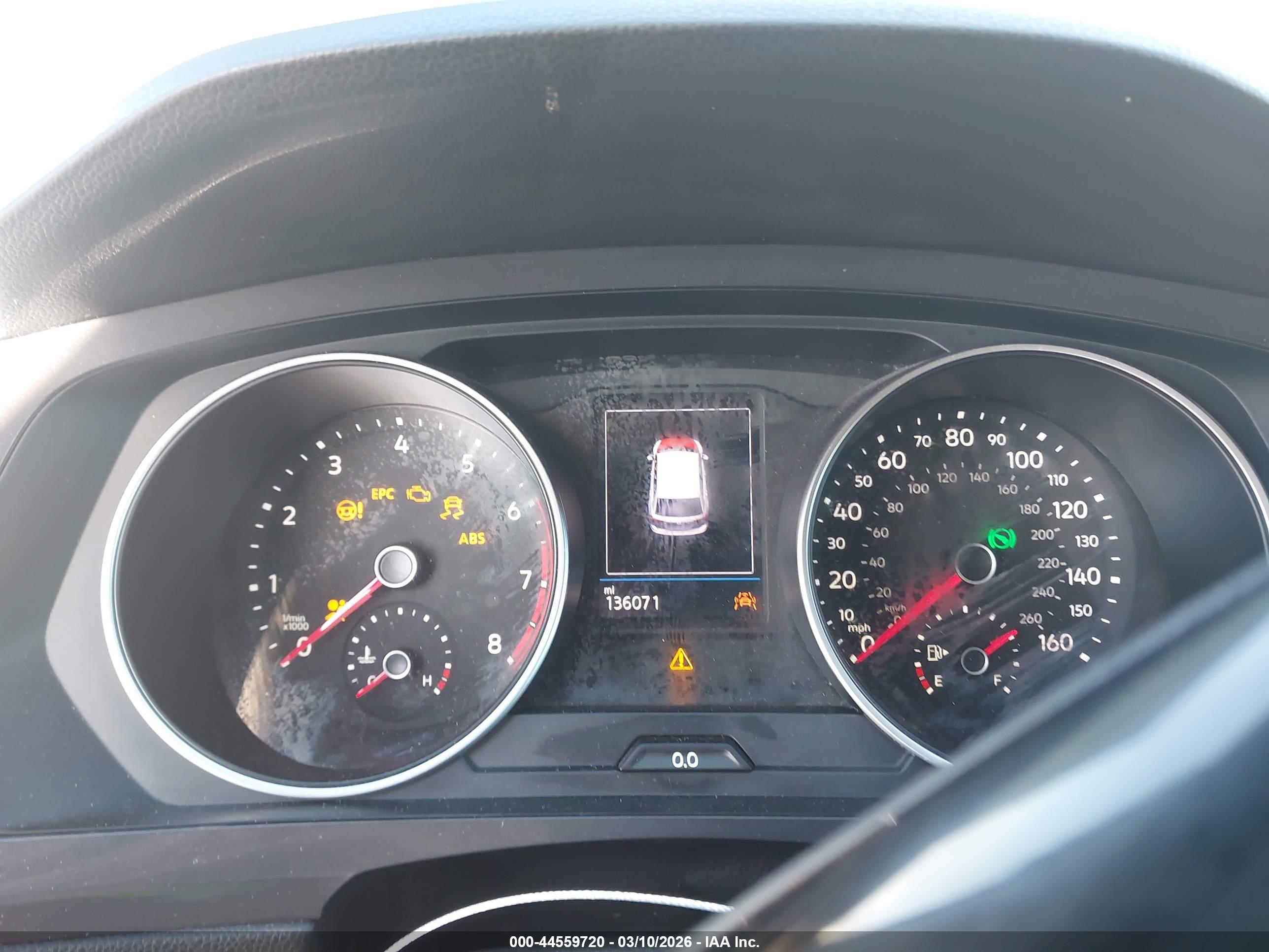 VOLKSWAGEN TIGUAN image 7