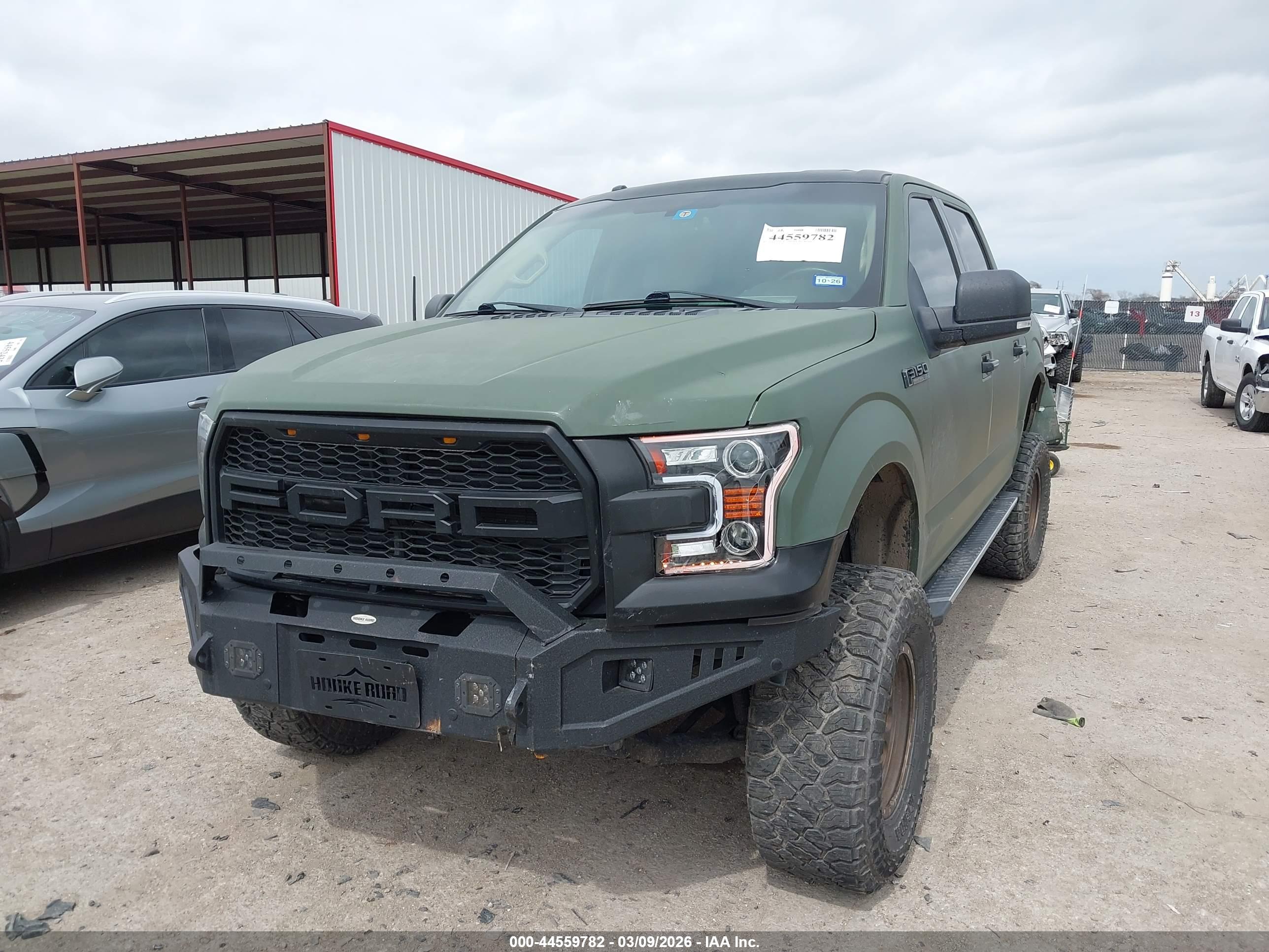 FORD F-150 image 2