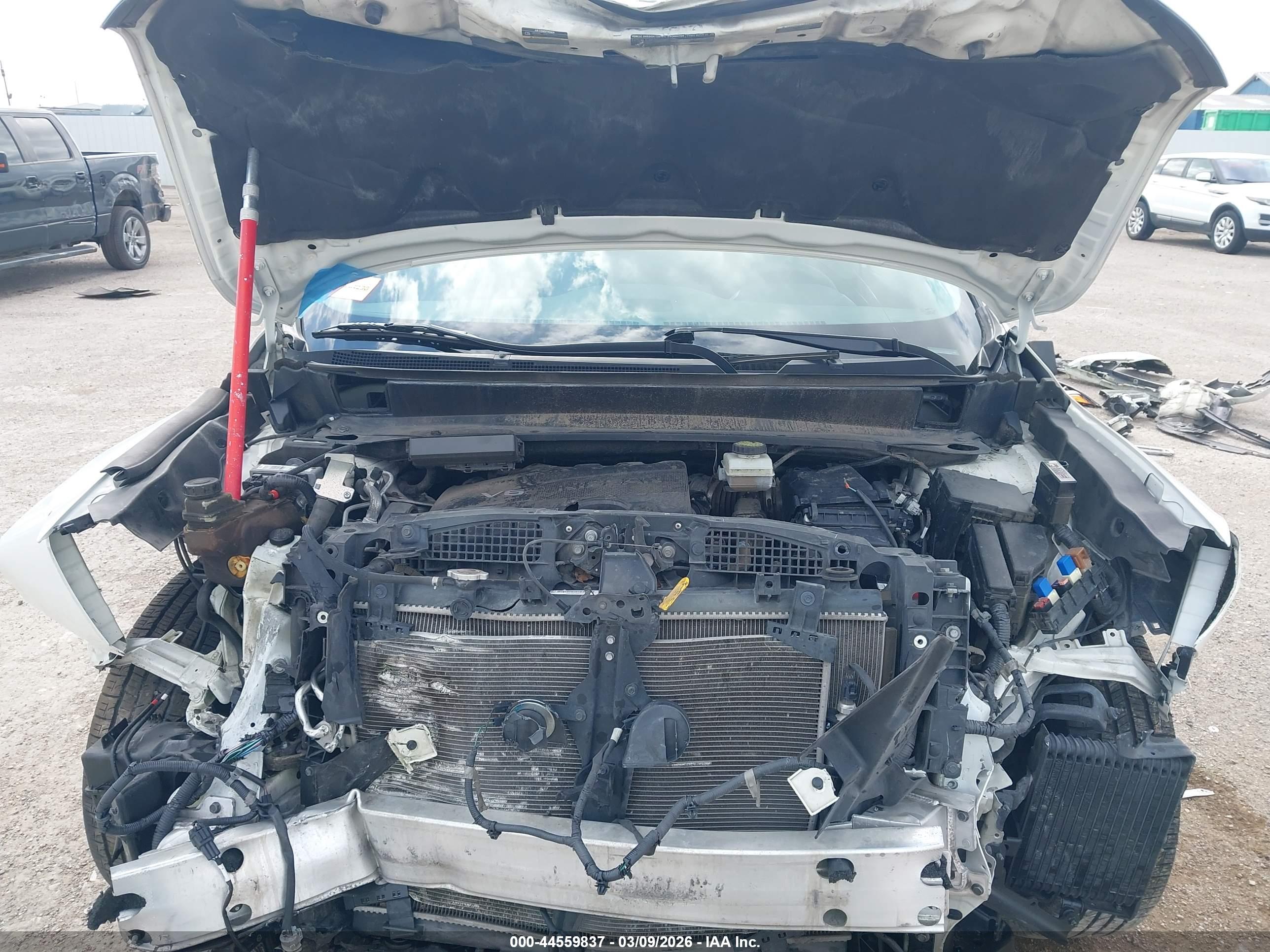 NISSAN PATHFINDER image 10