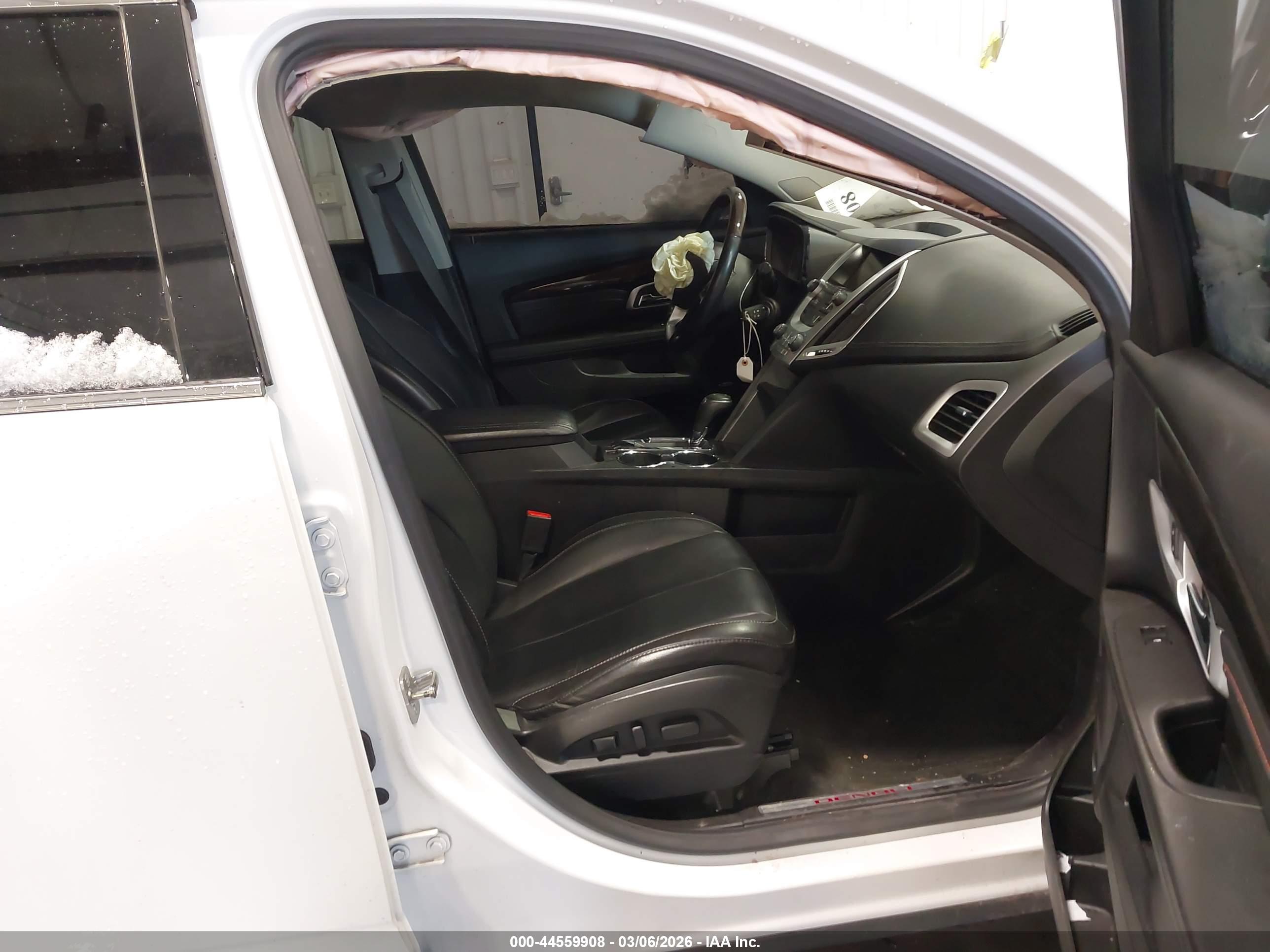 GMC TERRAIN image 5