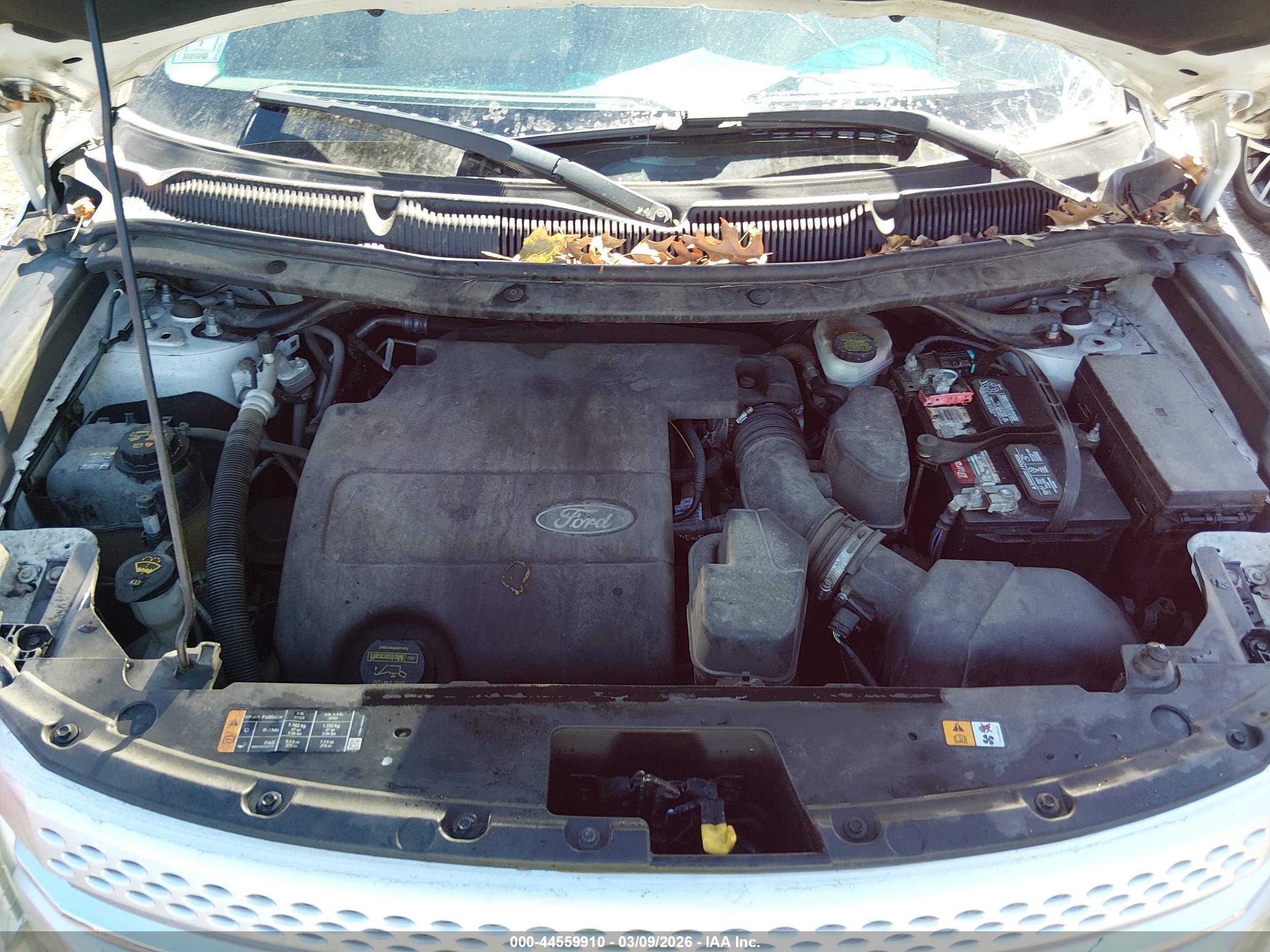 FORD EXPLORER image 10