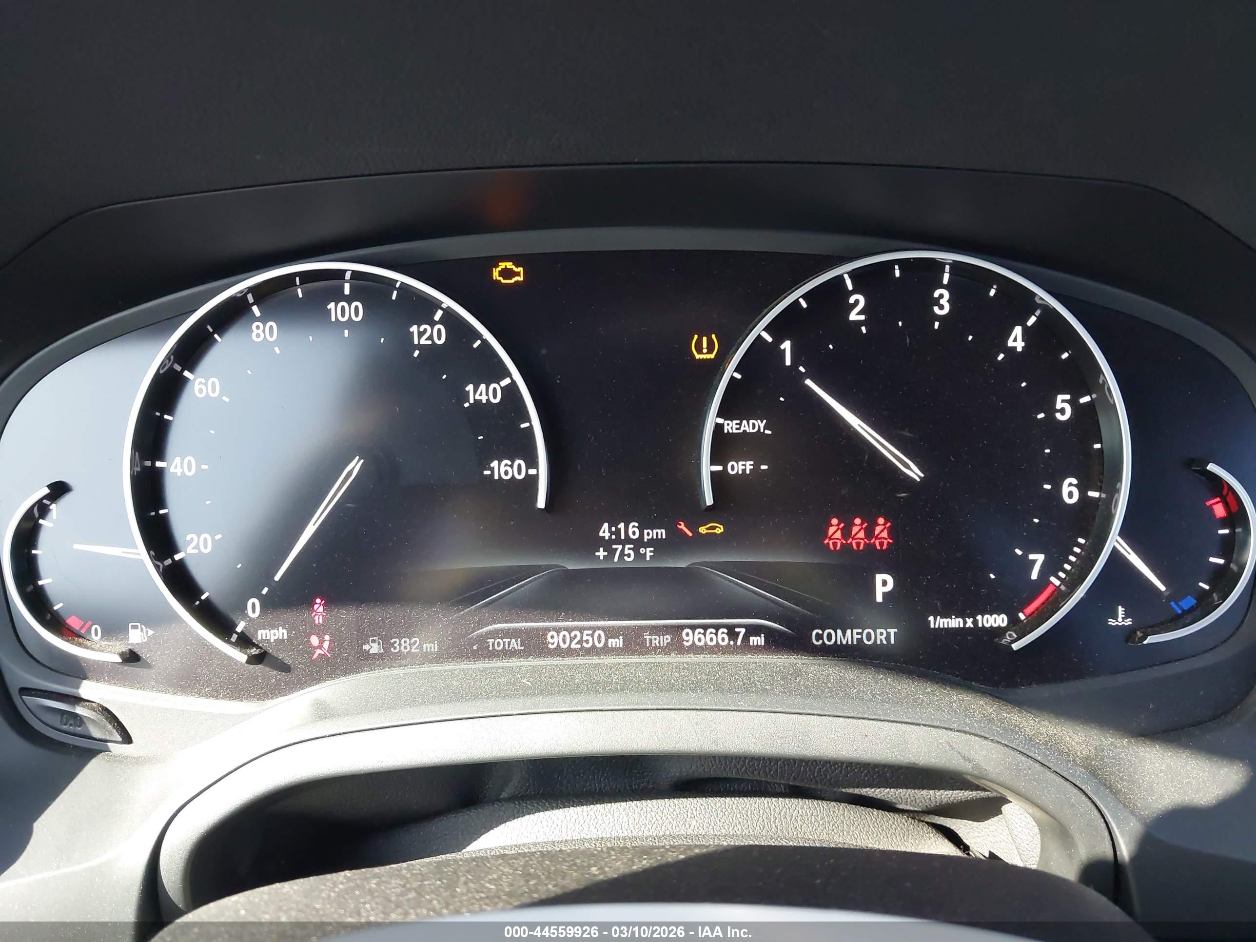 BMW 330I image 7