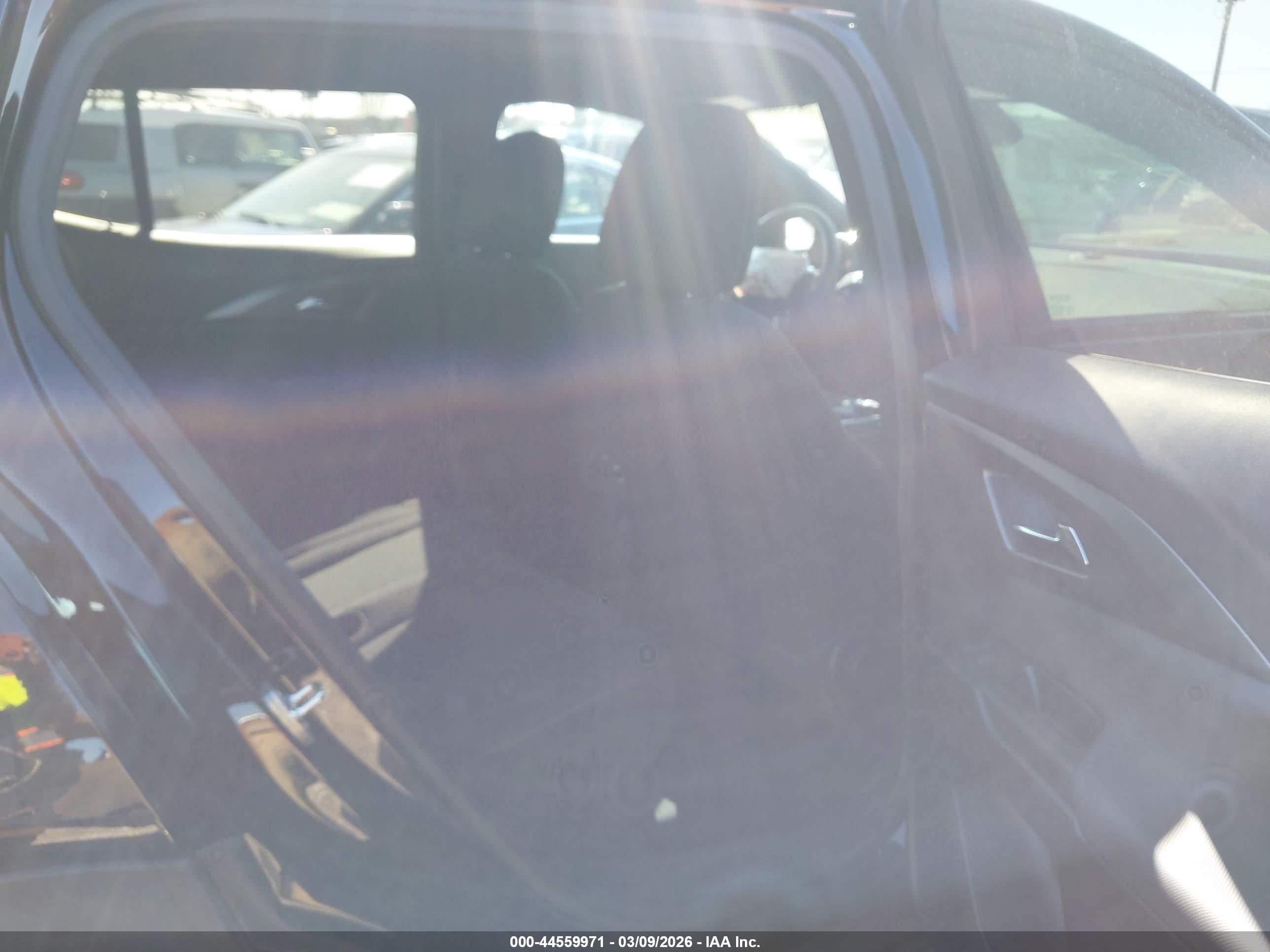 CHEVROLET EQUINOX image 8