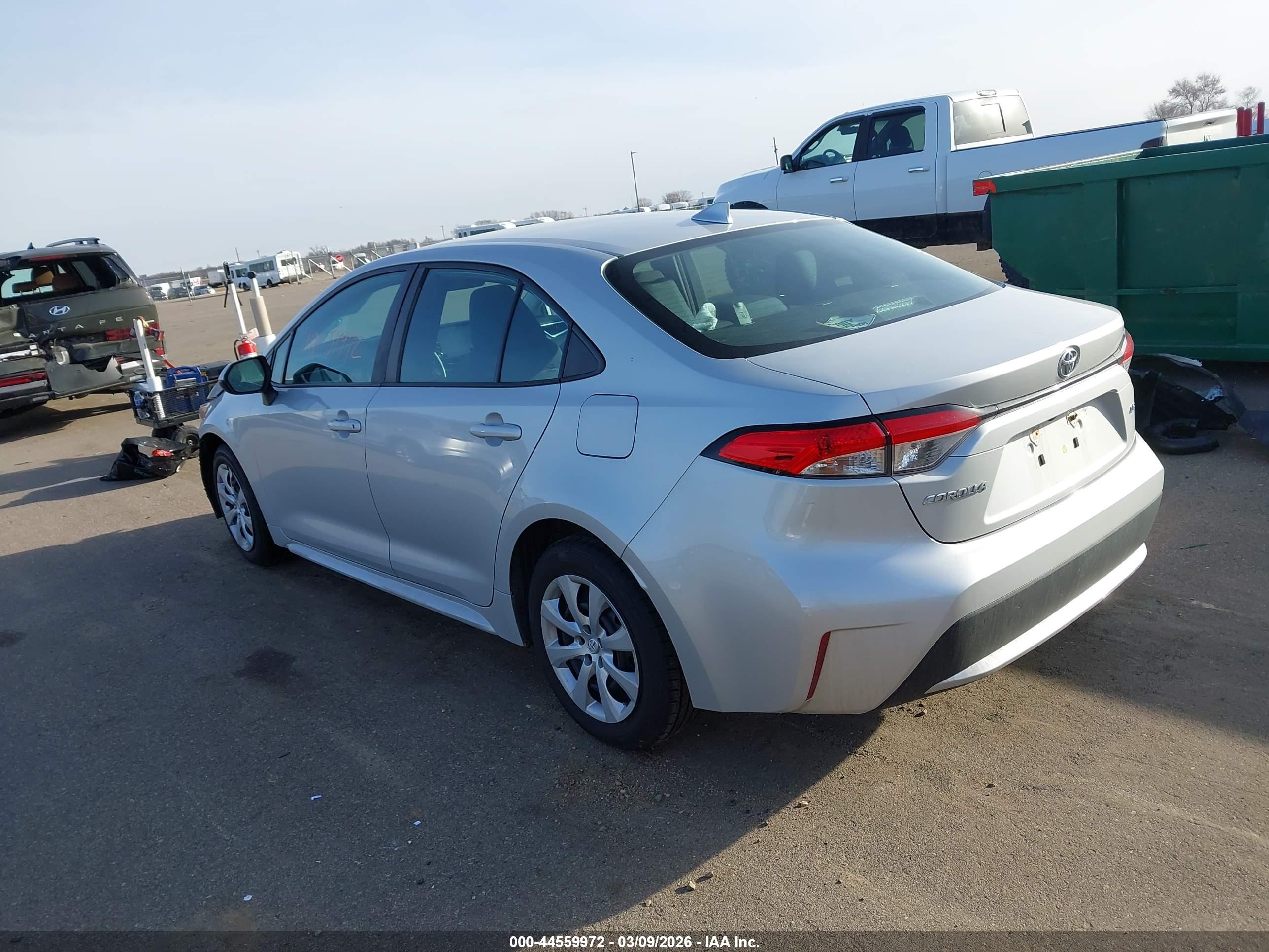 TOYOTA COROLLA image 3