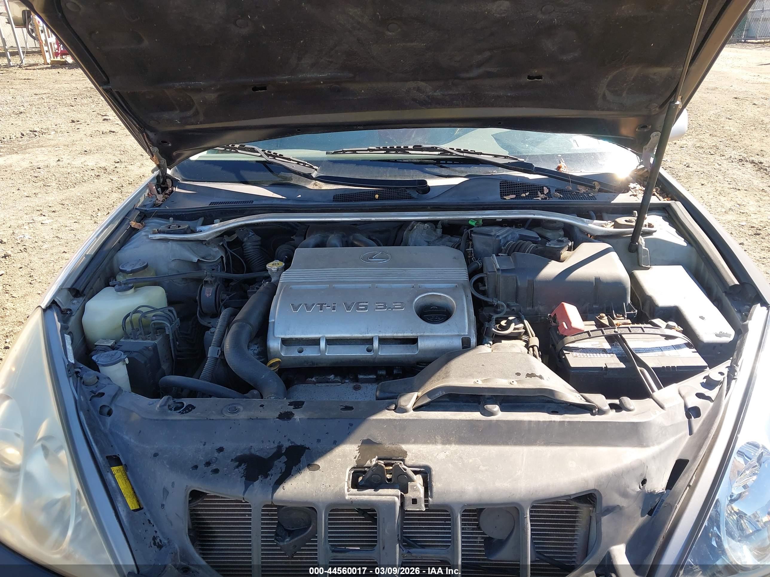 LEXUS ES image 10