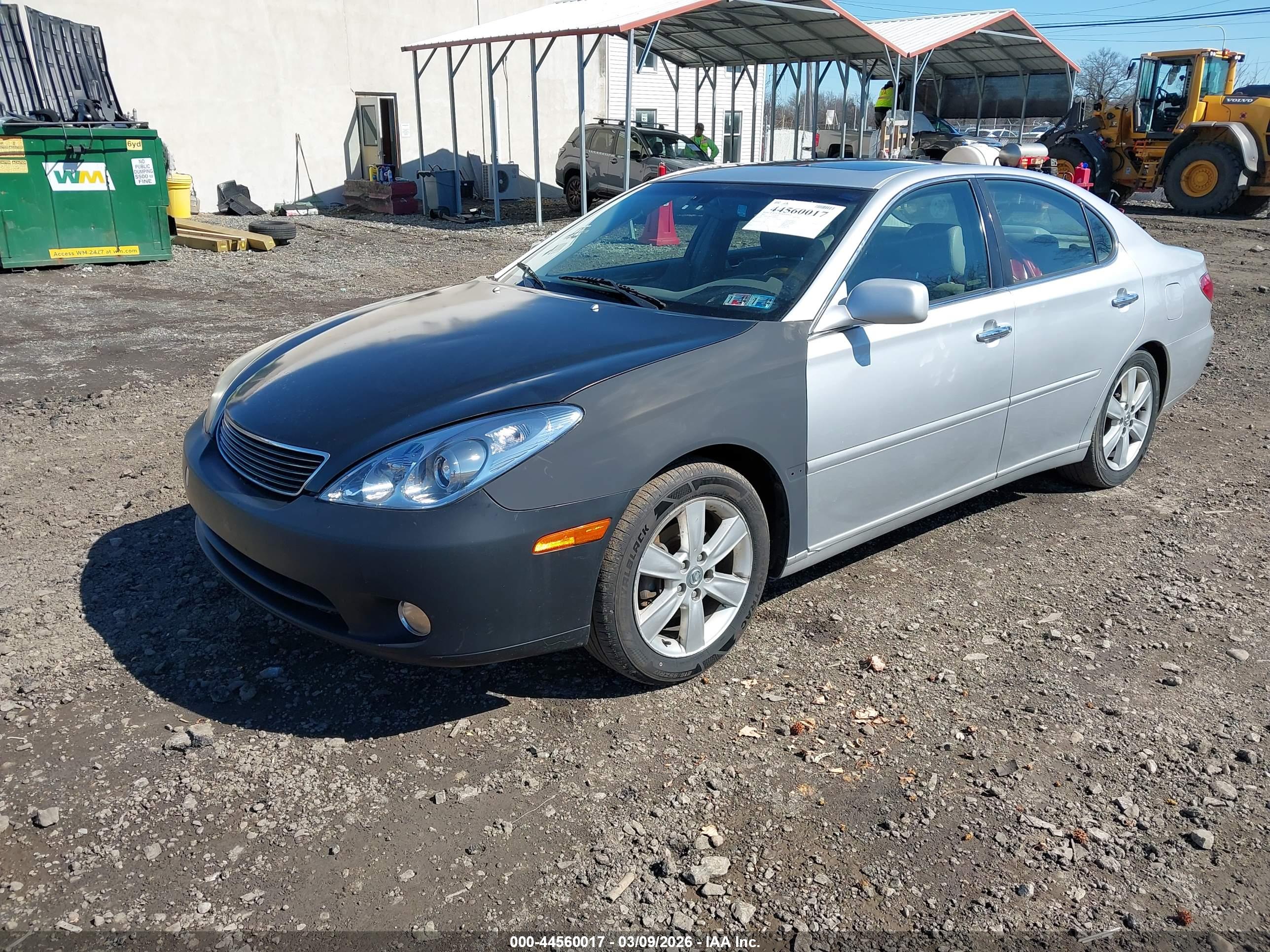 LEXUS ES image 2