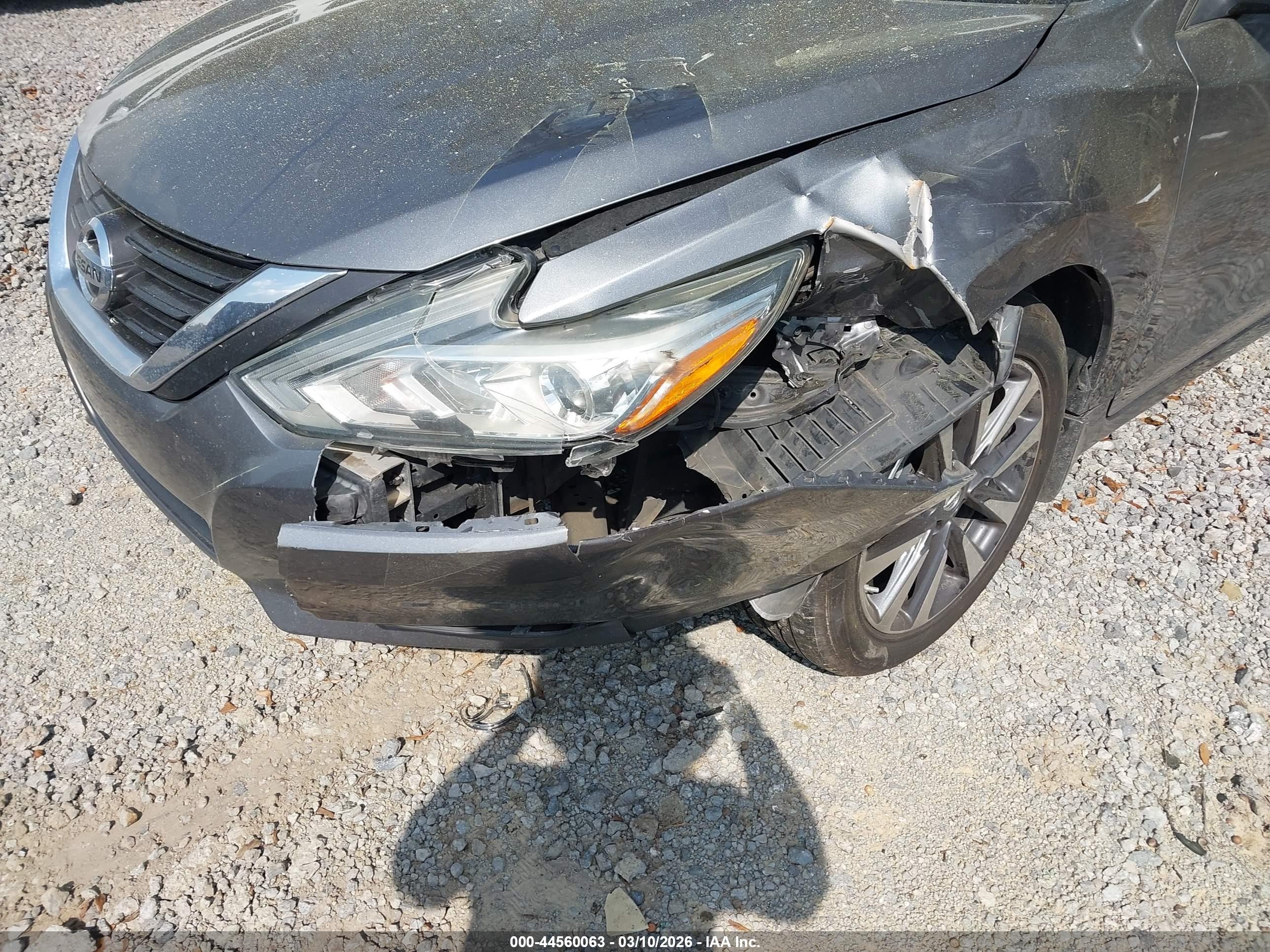 NISSAN ALTIMA image 6
