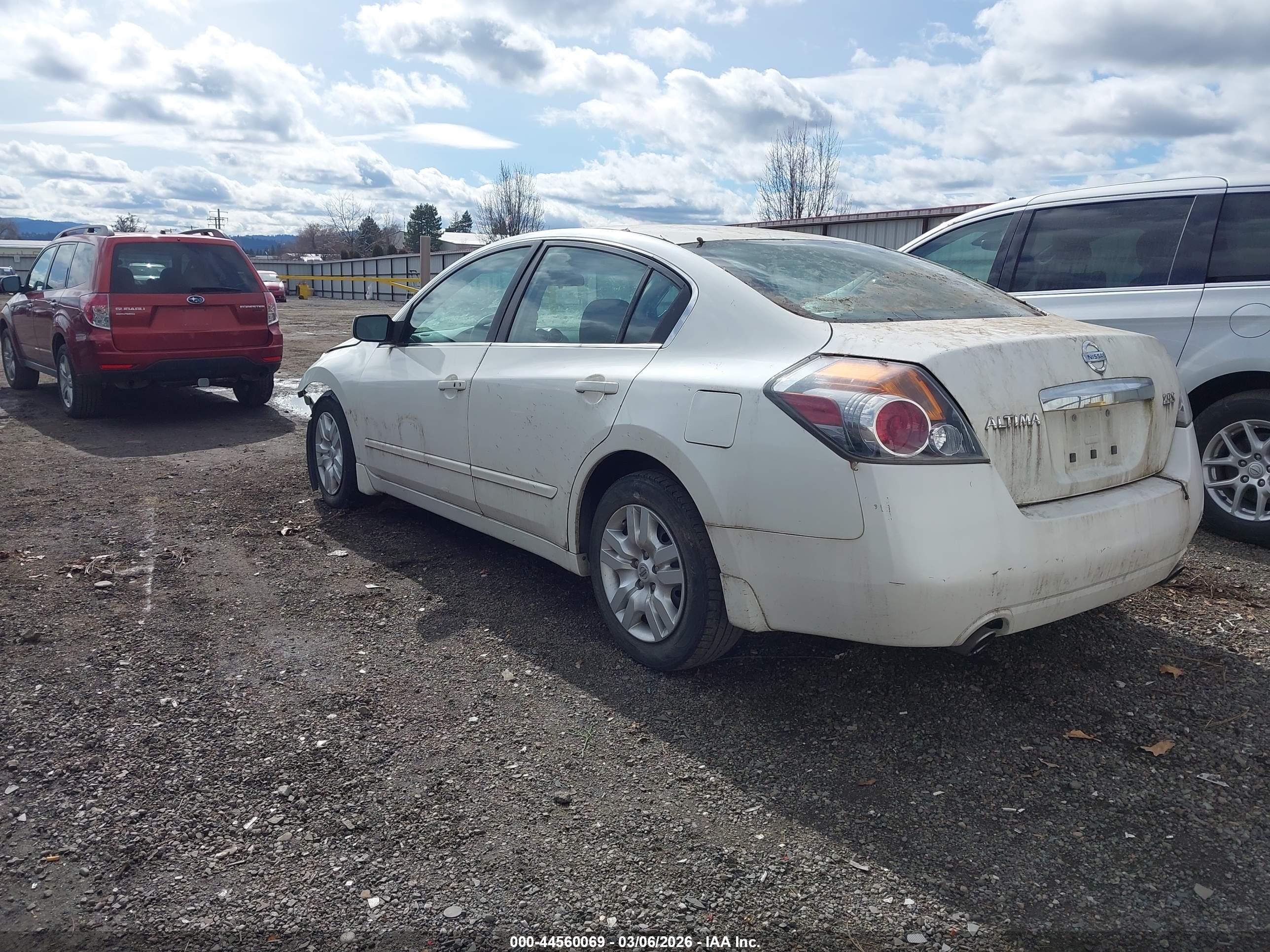 NISSAN ALTIMA image 3
