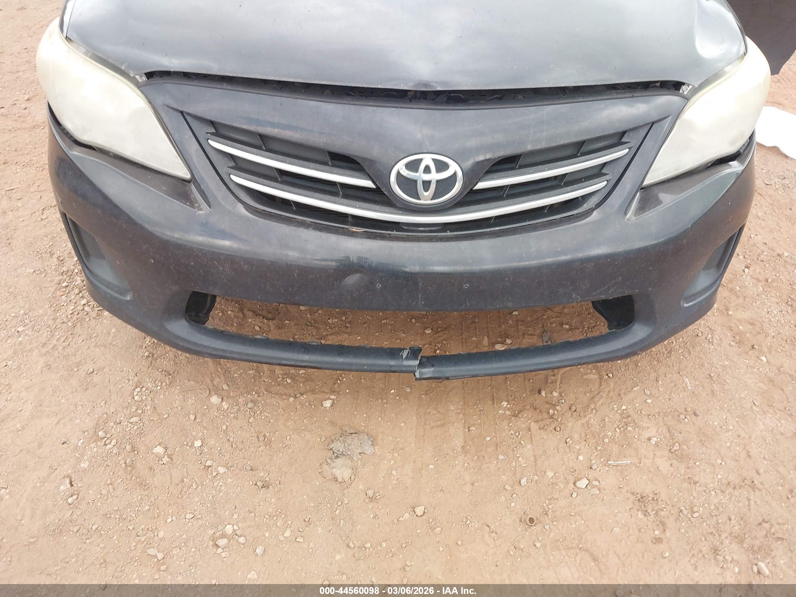 TOYOTA COROLLA image 6