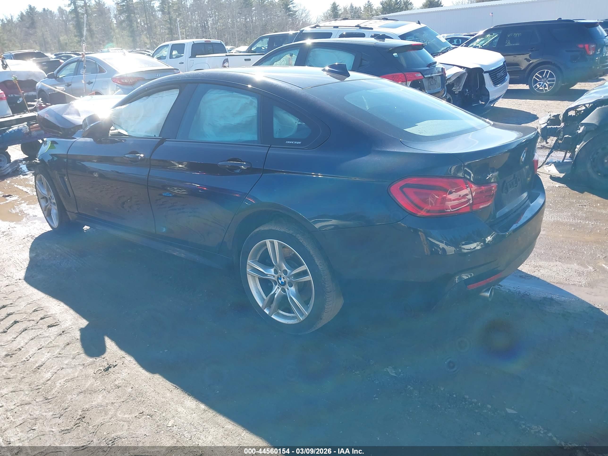 BMW 440I image 3