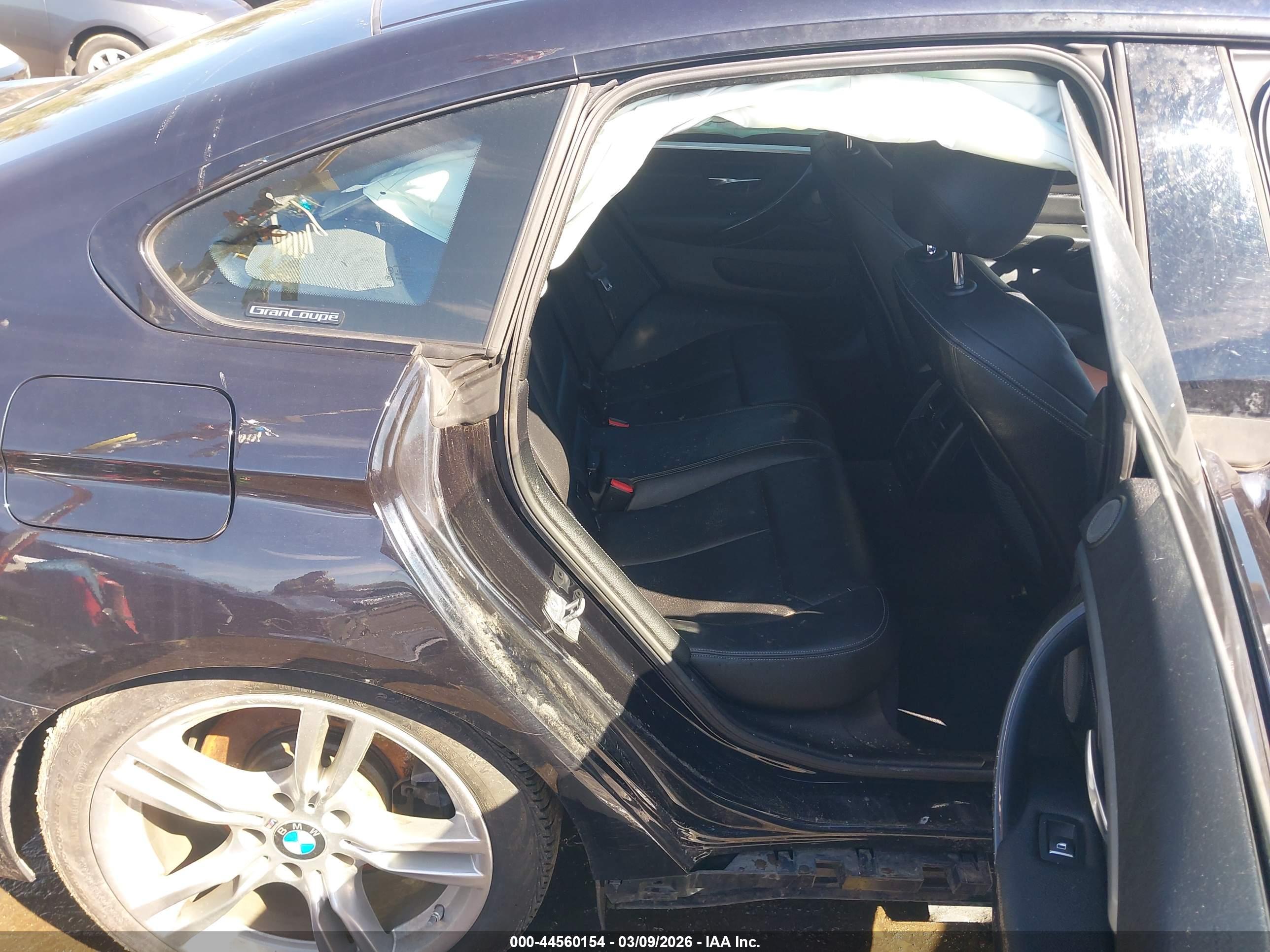 BMW 440I image 8
