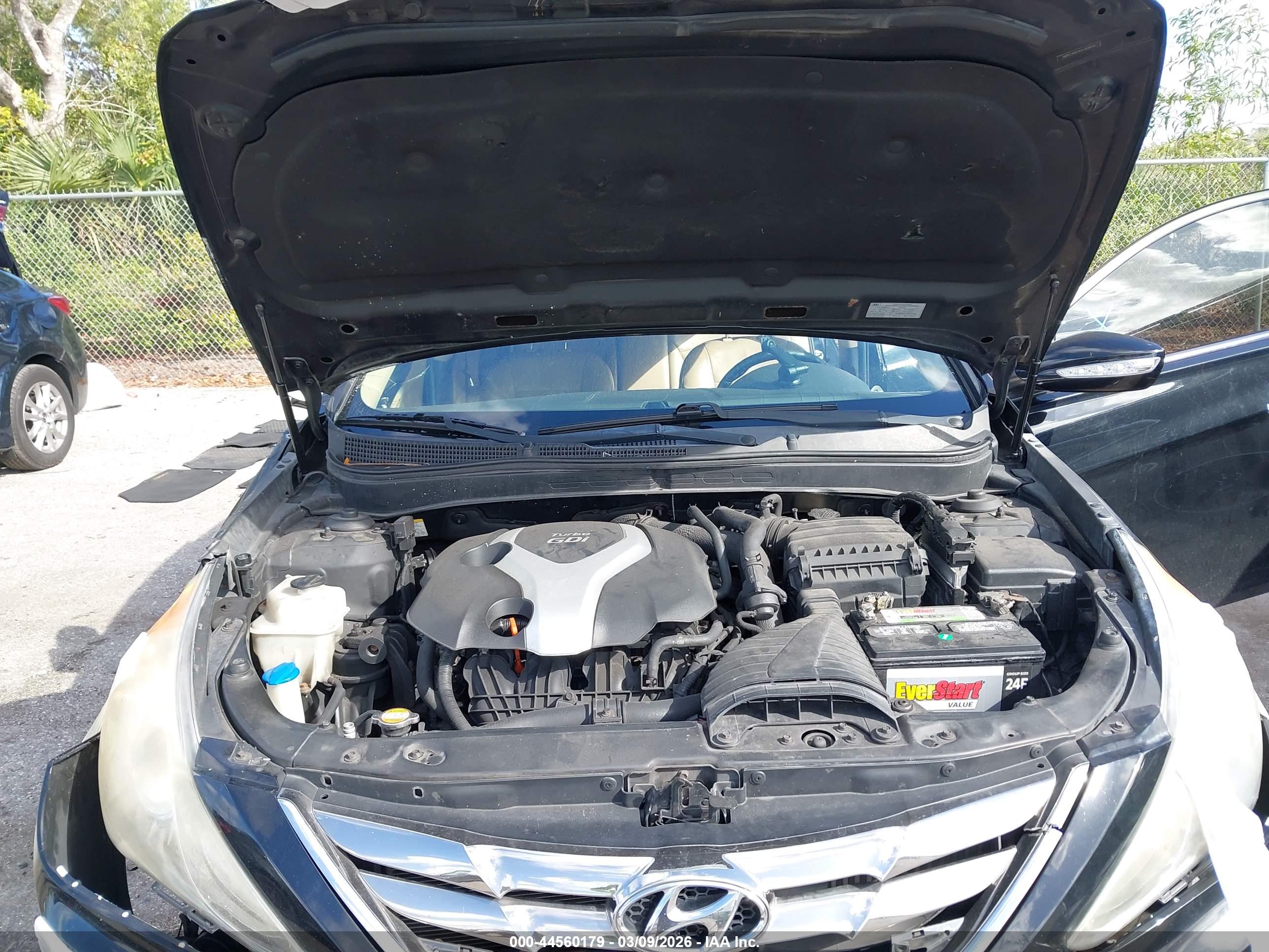 HYUNDAI SONATA image 10