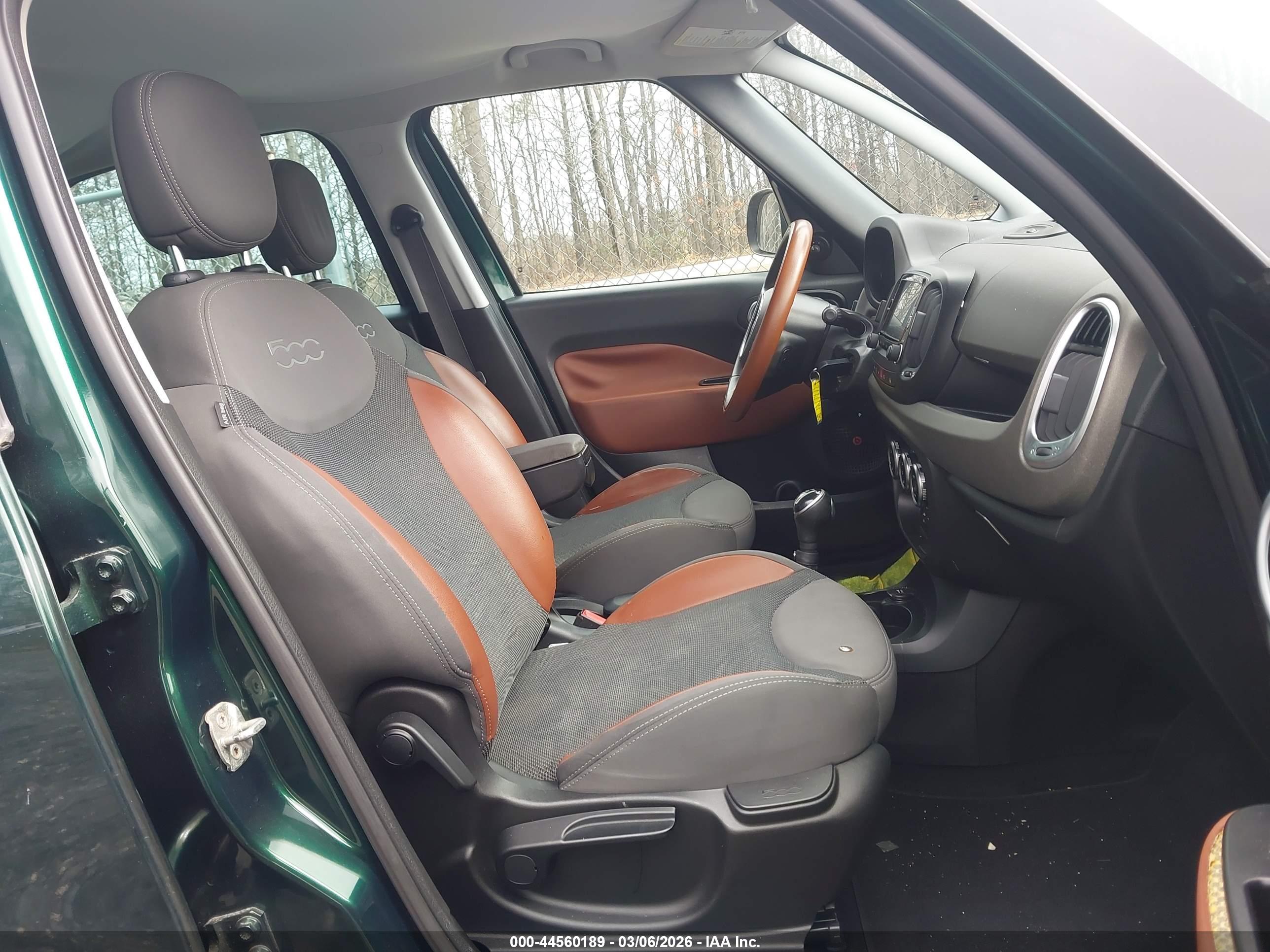 FIAT 500L image 5