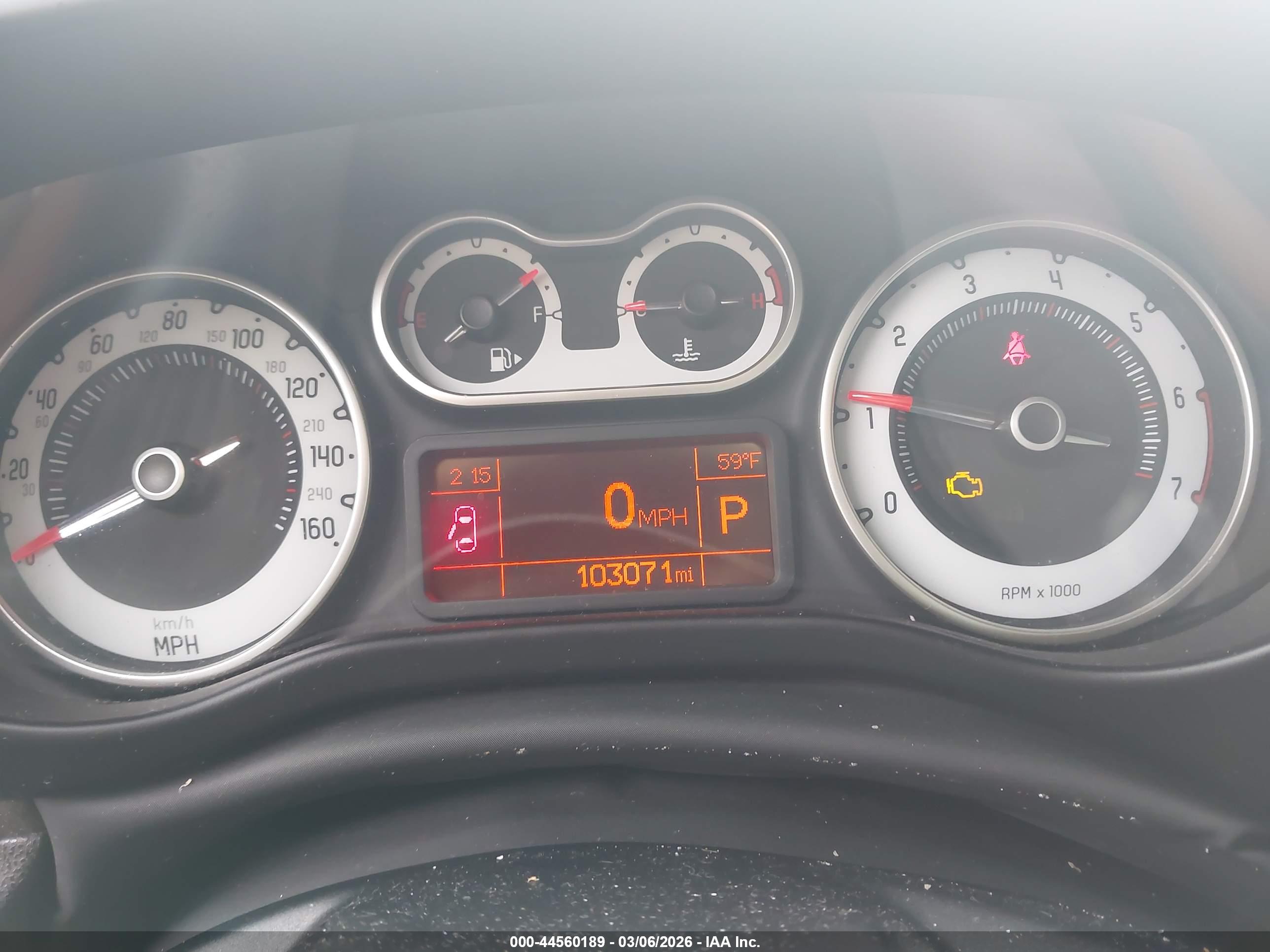 FIAT 500L image 7