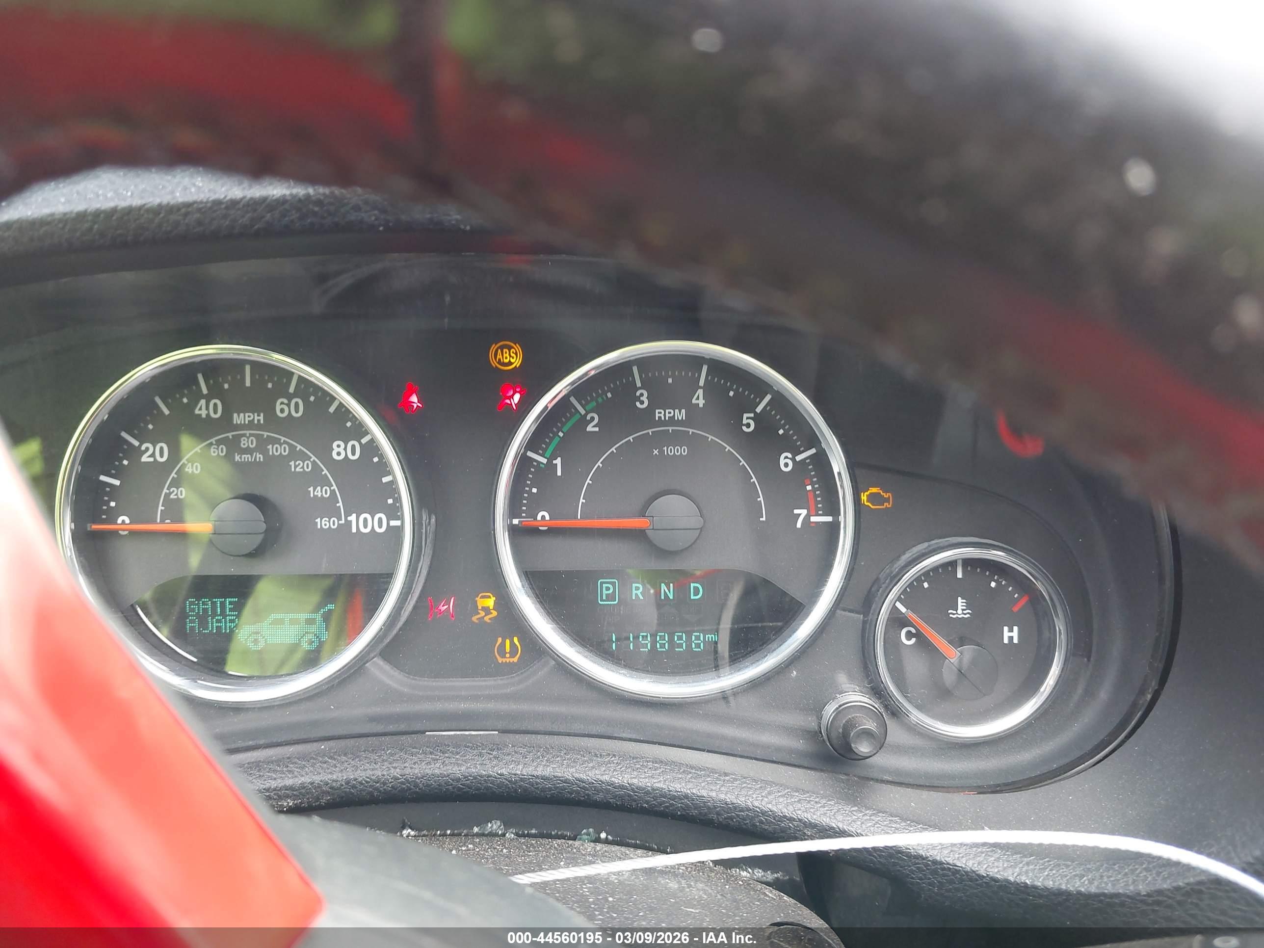 JEEP WRANGLER image 7