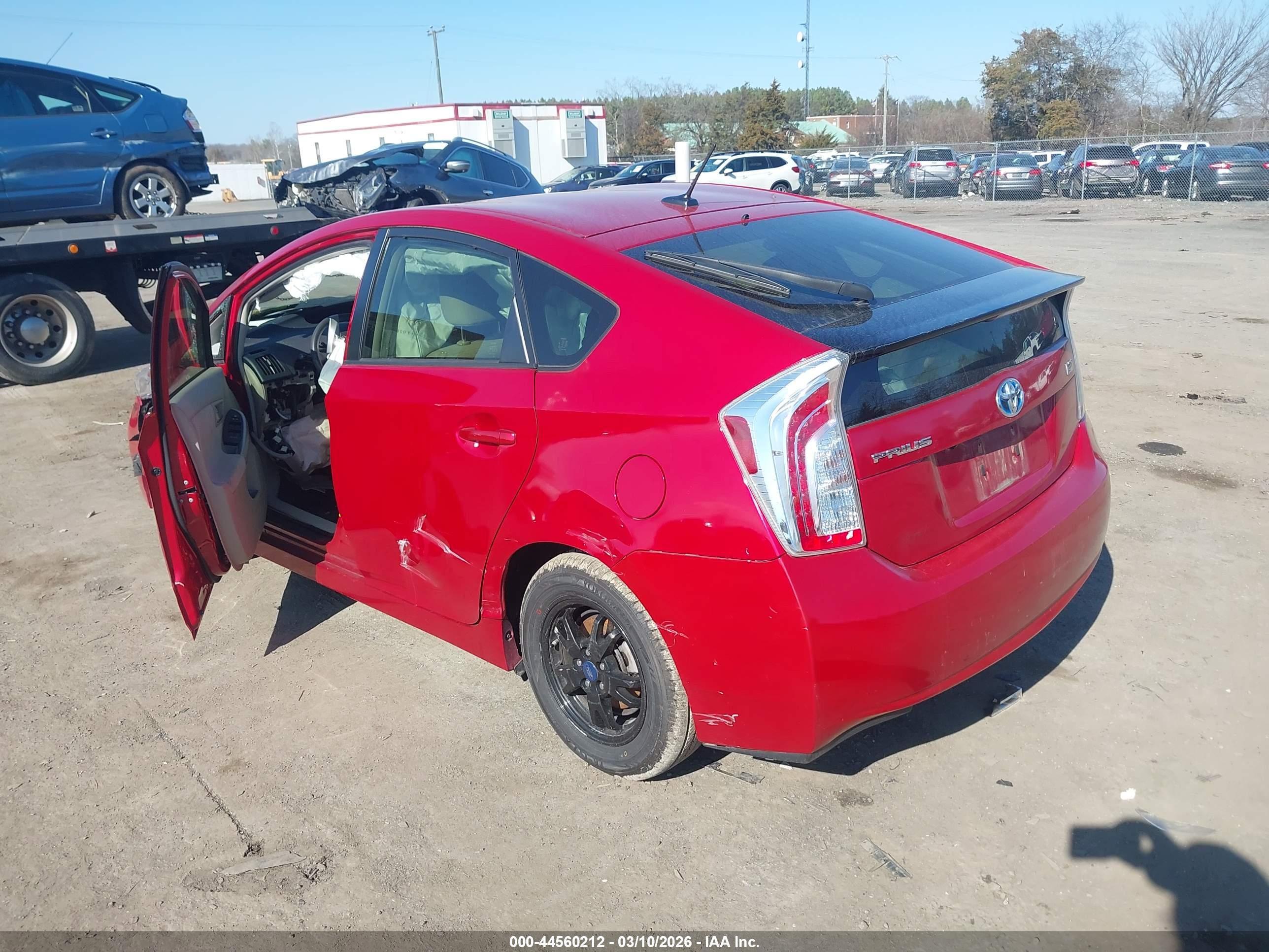 TOYOTA PRIUS image 3