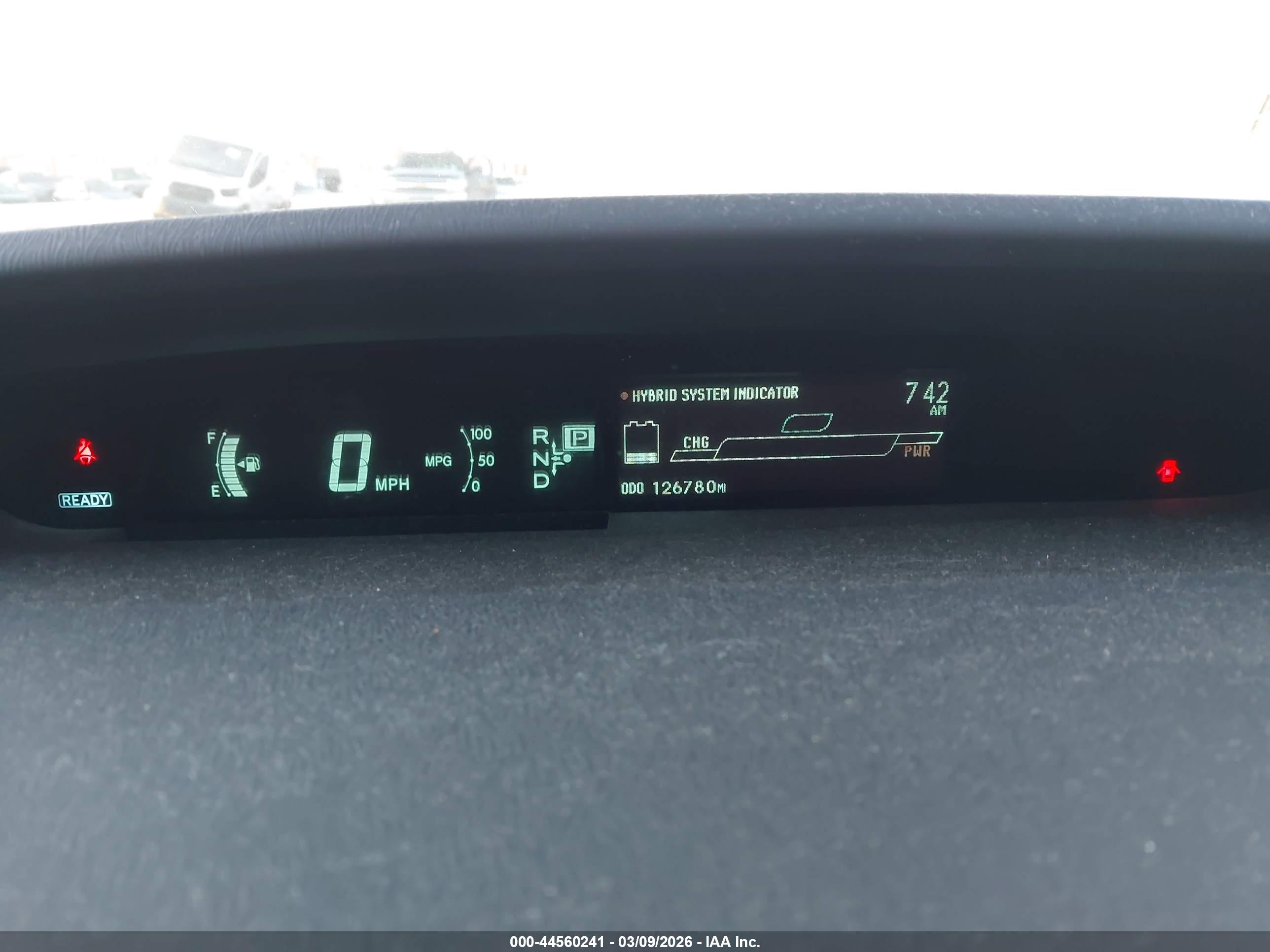 TOYOTA PRIUS image 7
