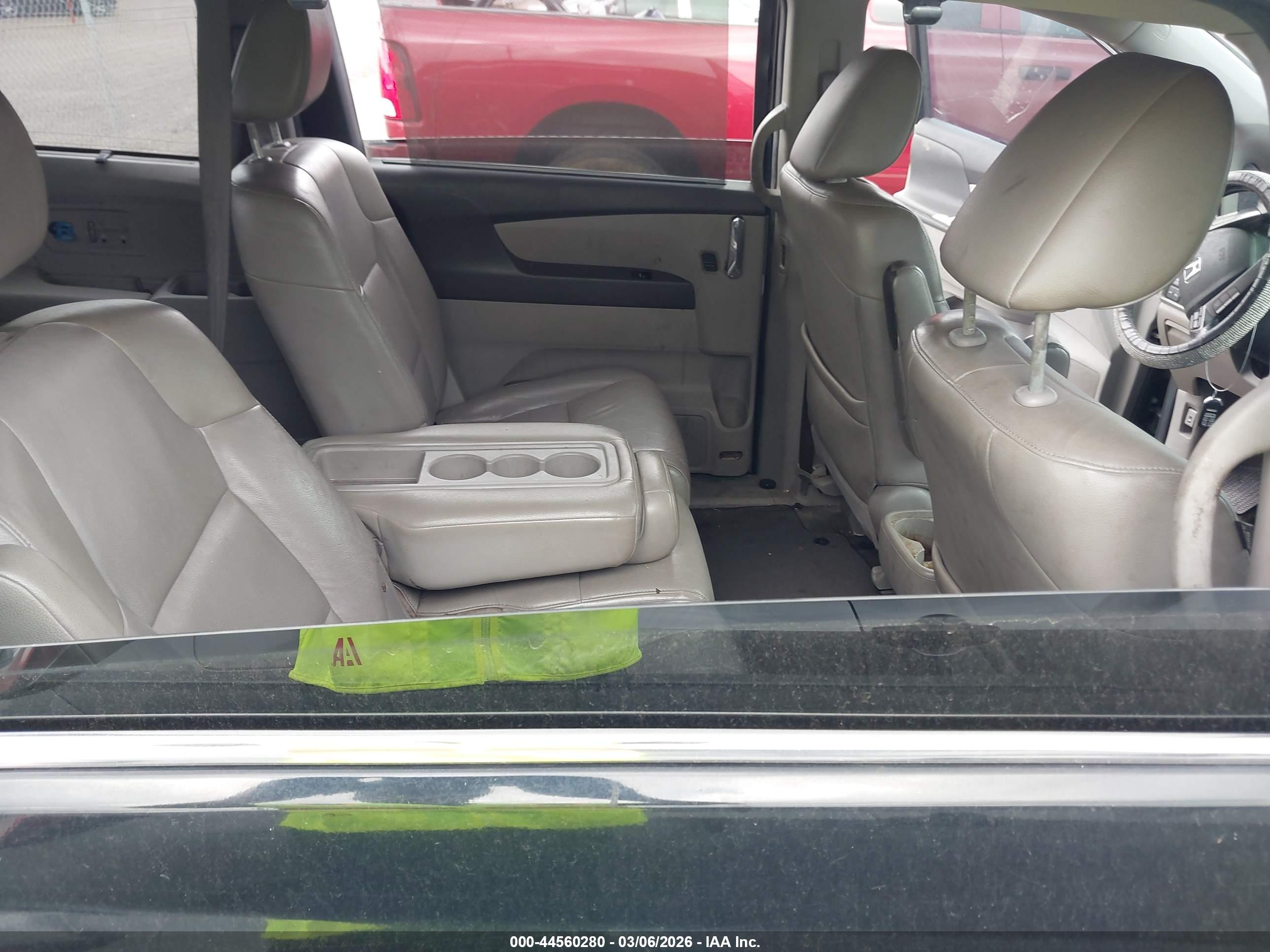 HONDA ODYSSEY image 8
