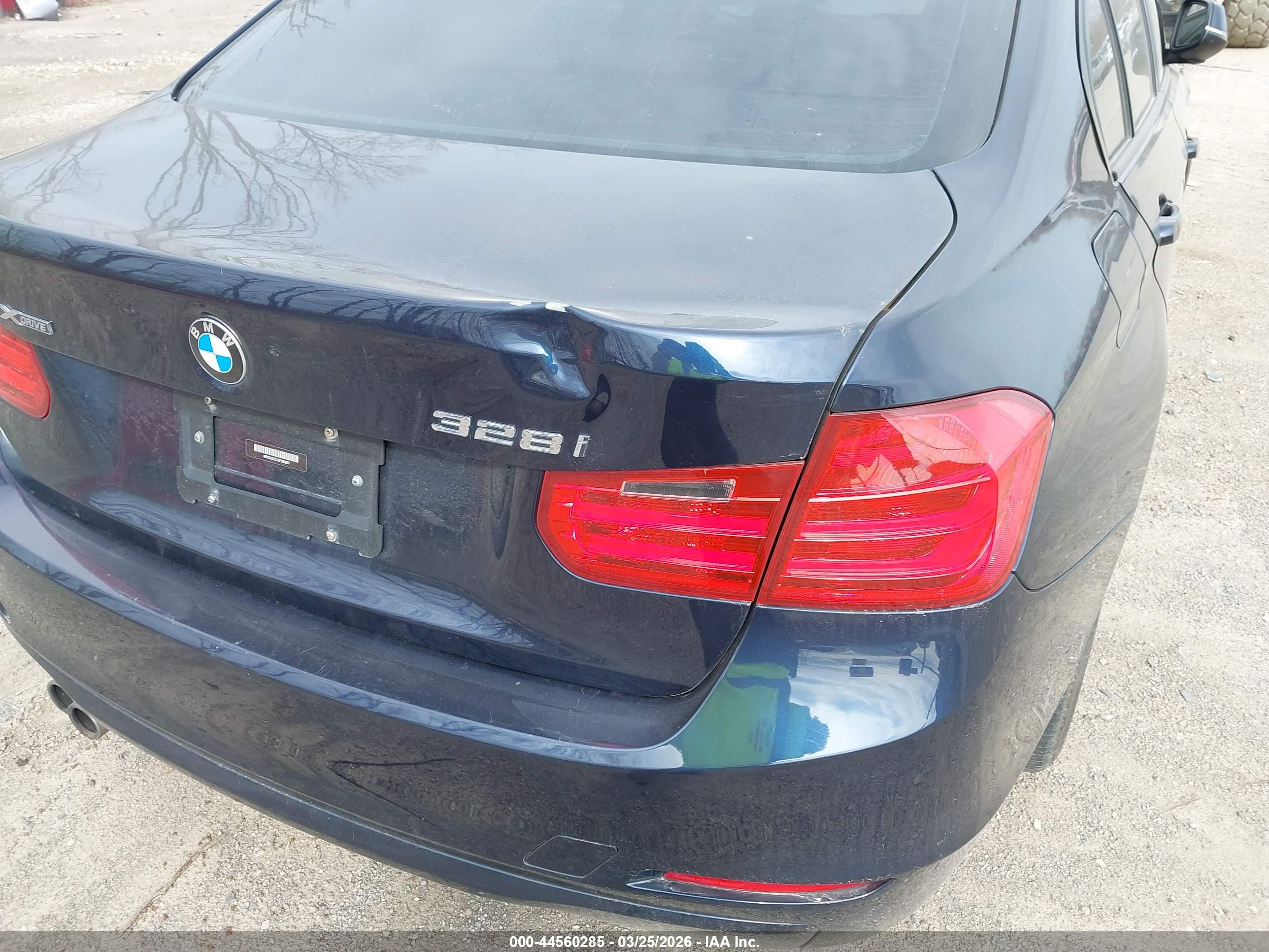 BMW 328I image 6