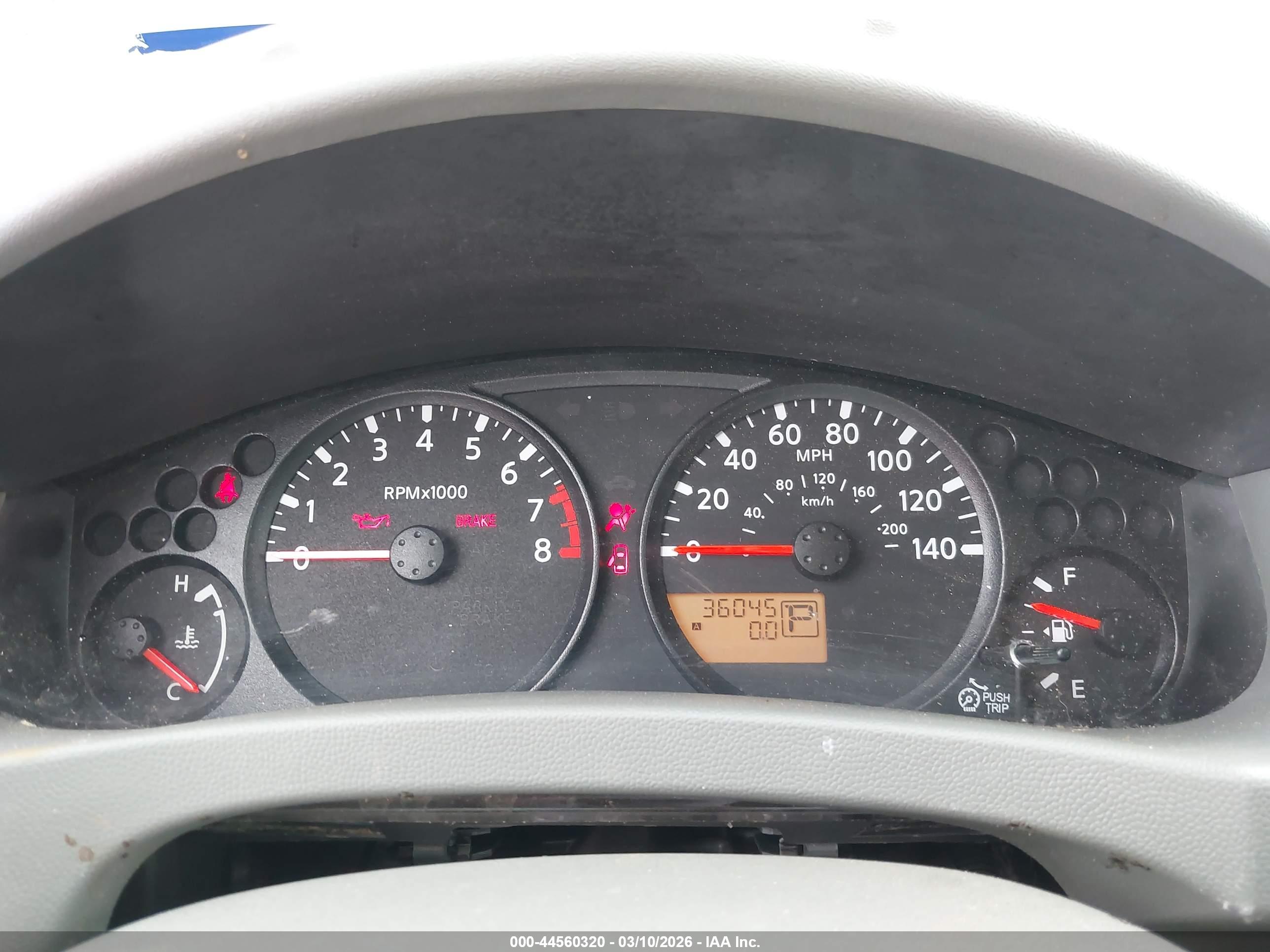 NISSAN FRONTIER image 7