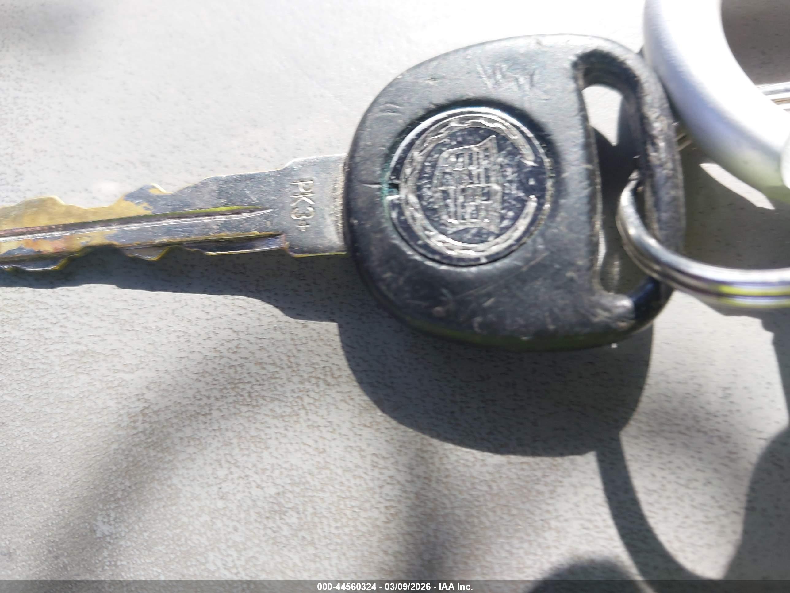 CADILLAC CTS image 11