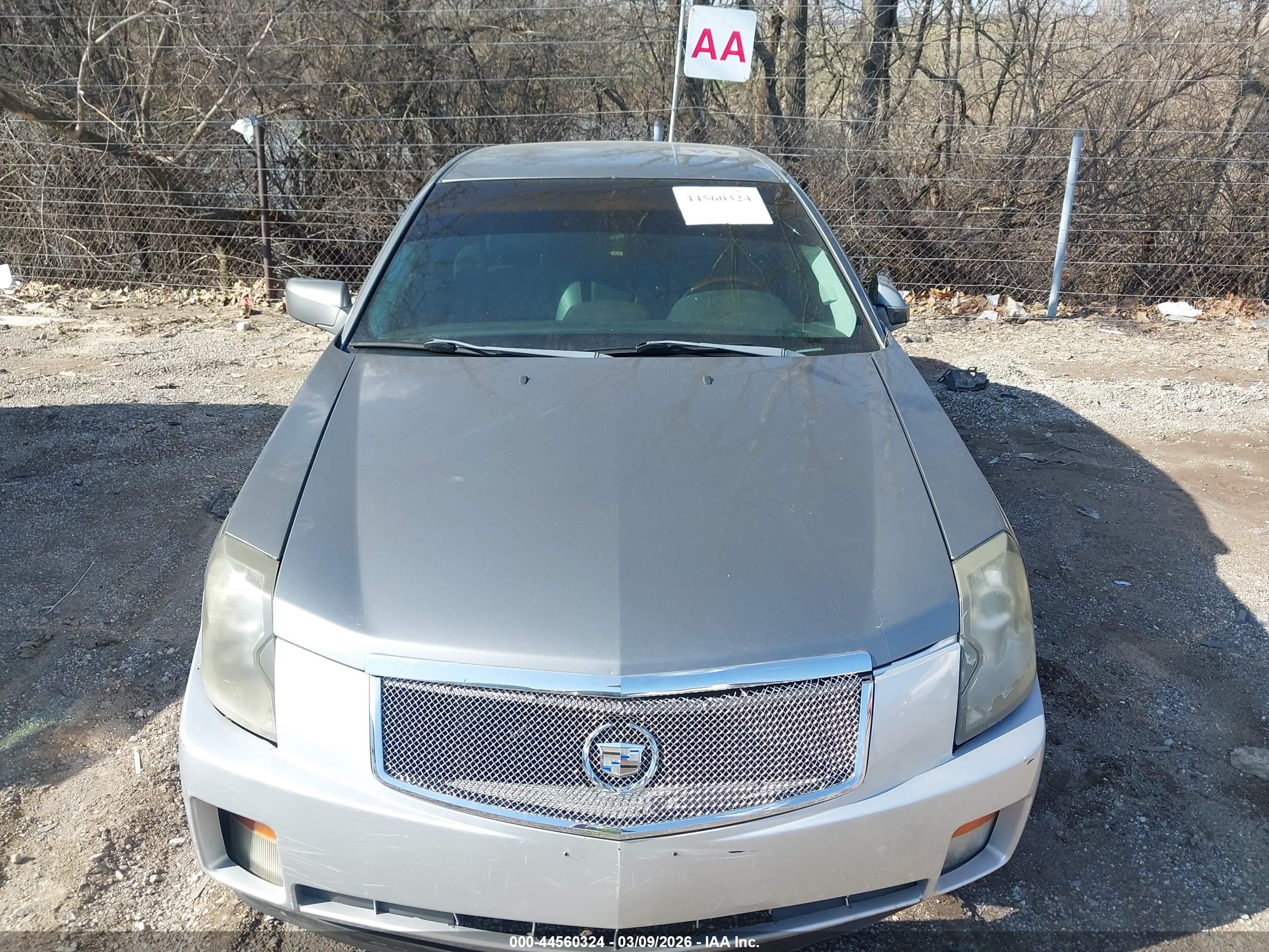 CADILLAC CTS image 6
