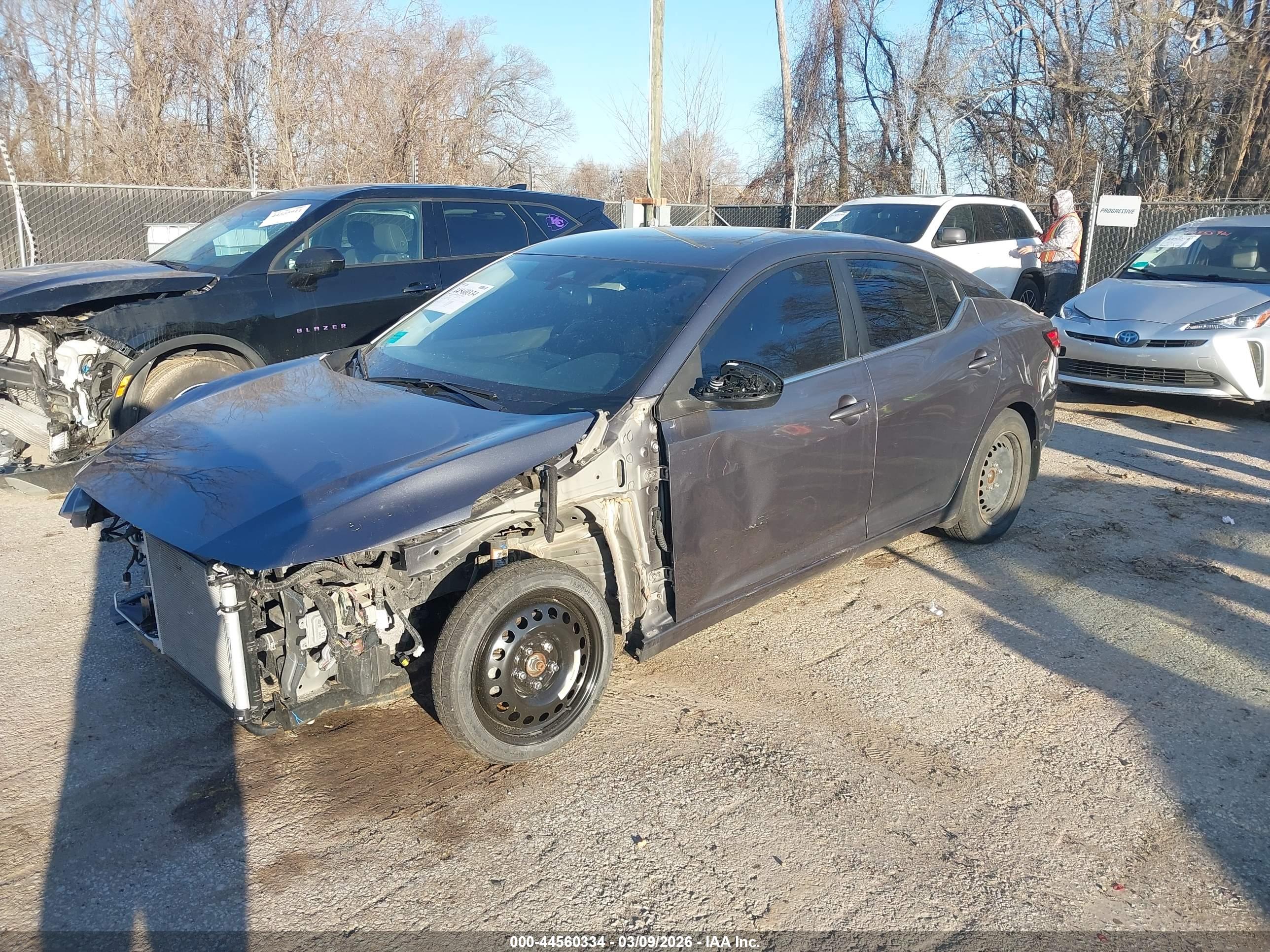 NISSAN SENTRA image 6