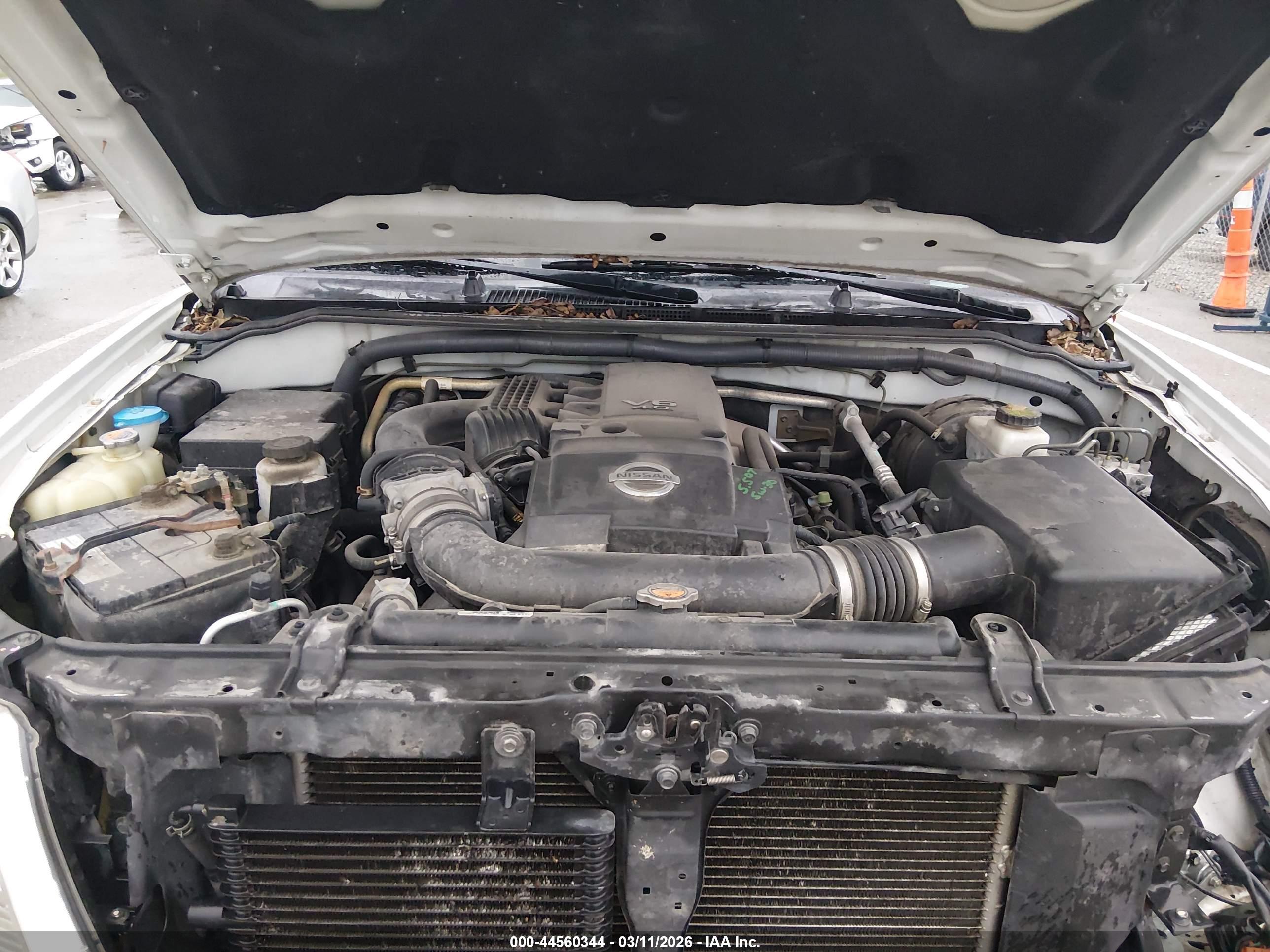 NISSAN FRONTIER image 10