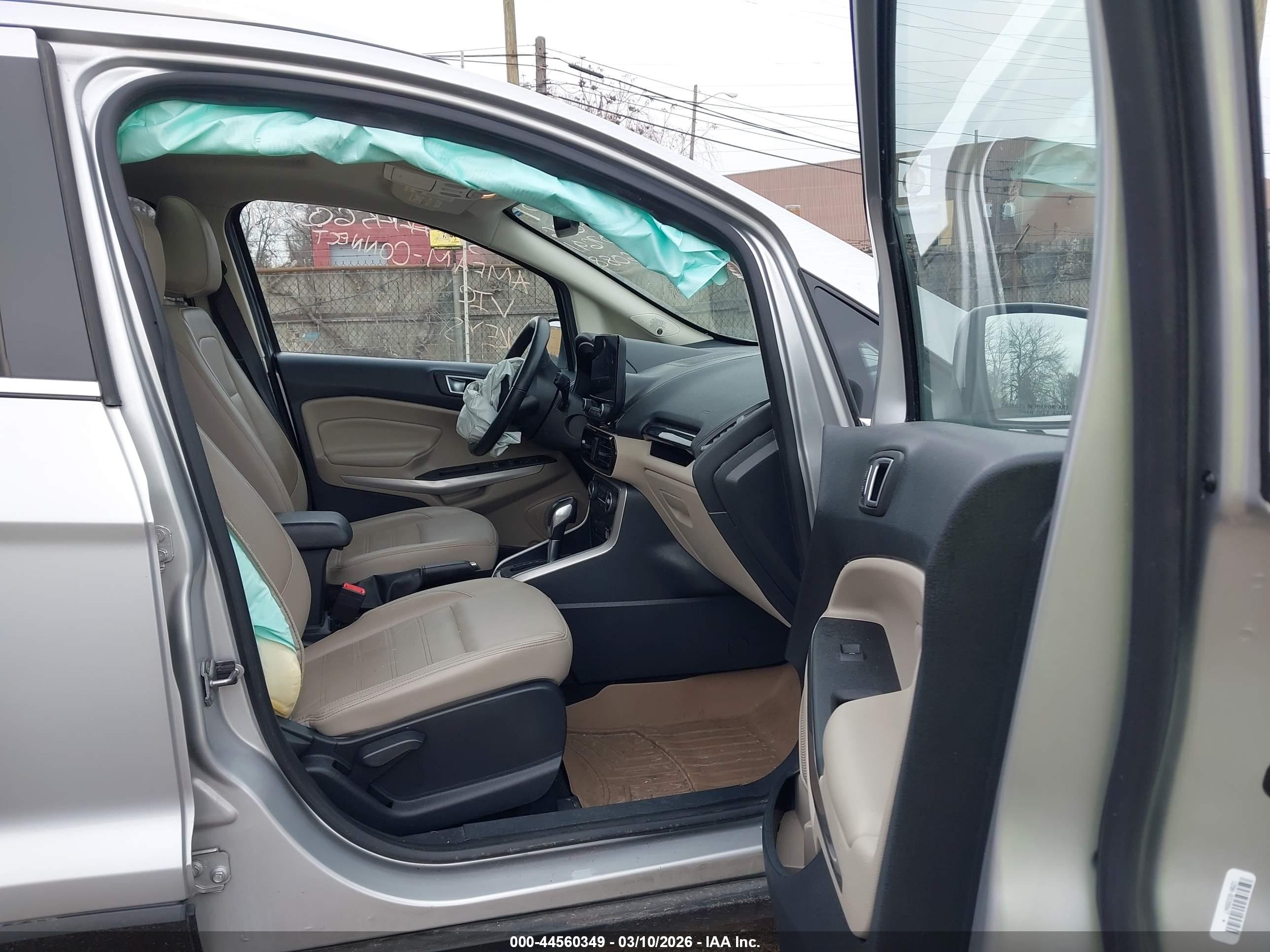 FORD ECOSPORT image 5