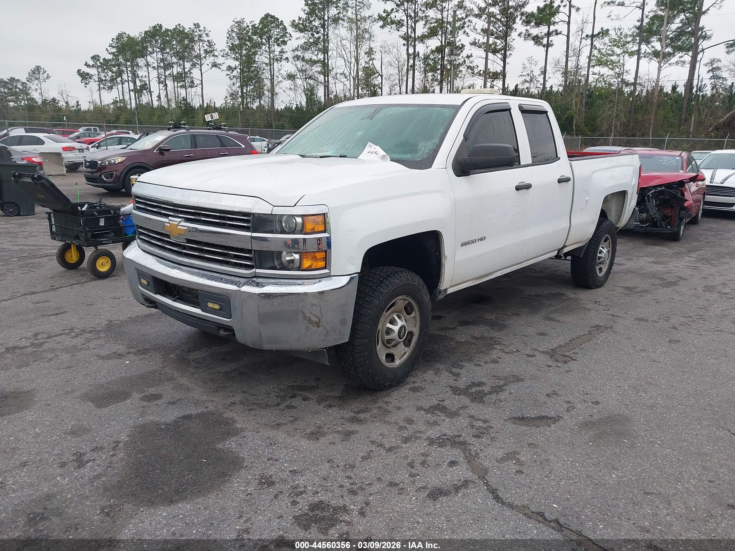 CHEVROLET SILVERADO image 2