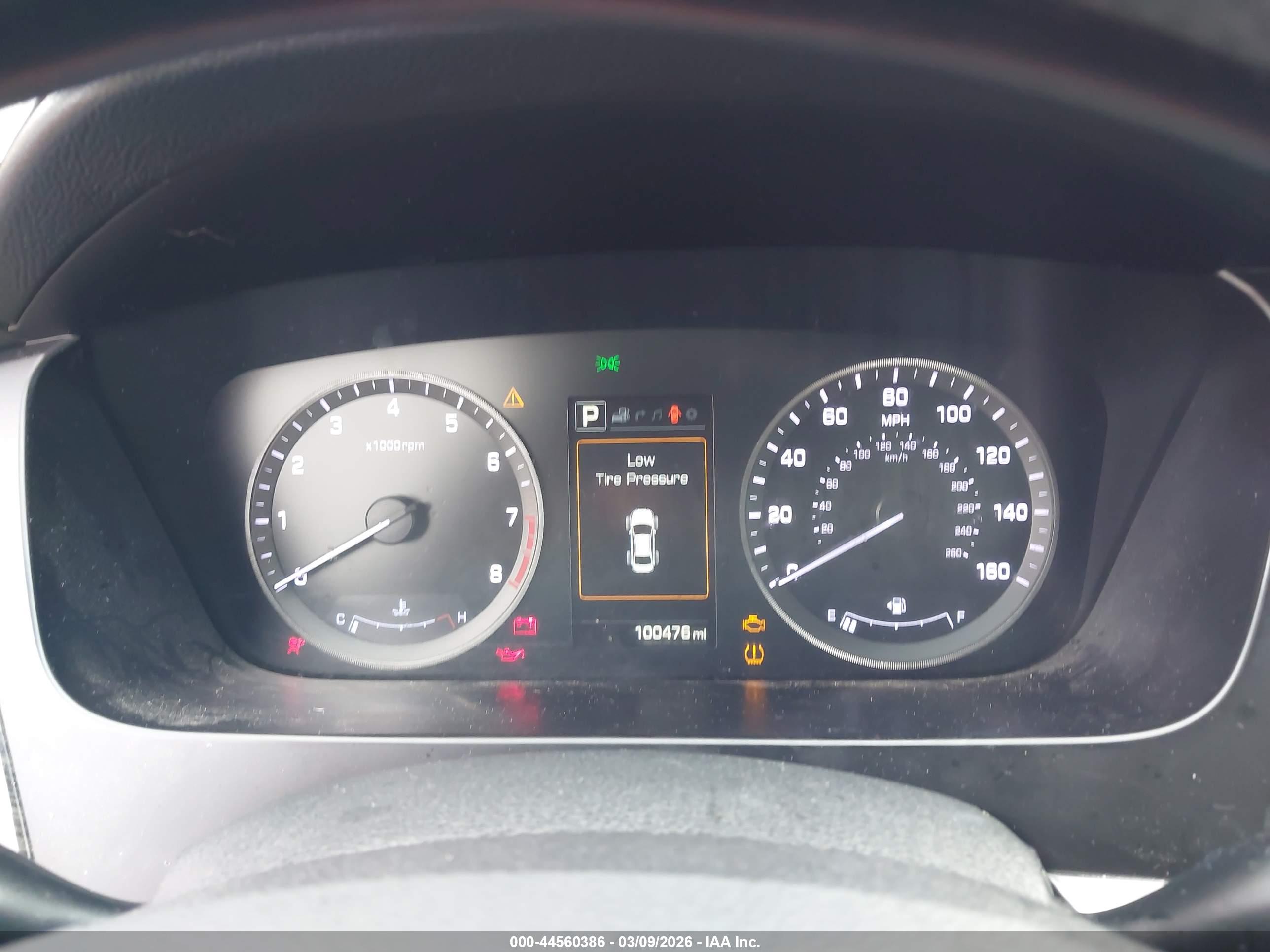 HYUNDAI SONATA image 7